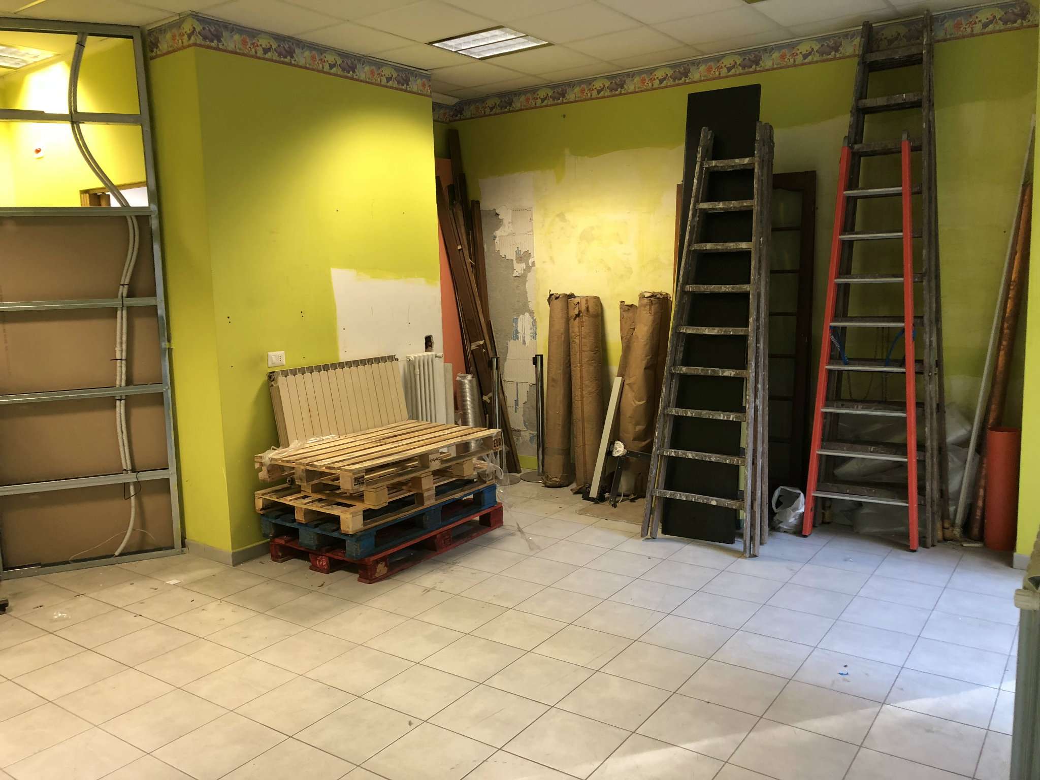 Negozio - Loc.Com. TORINO vendita  VANCHIGLIA corso regina margherita Casa Mia S.N.C.