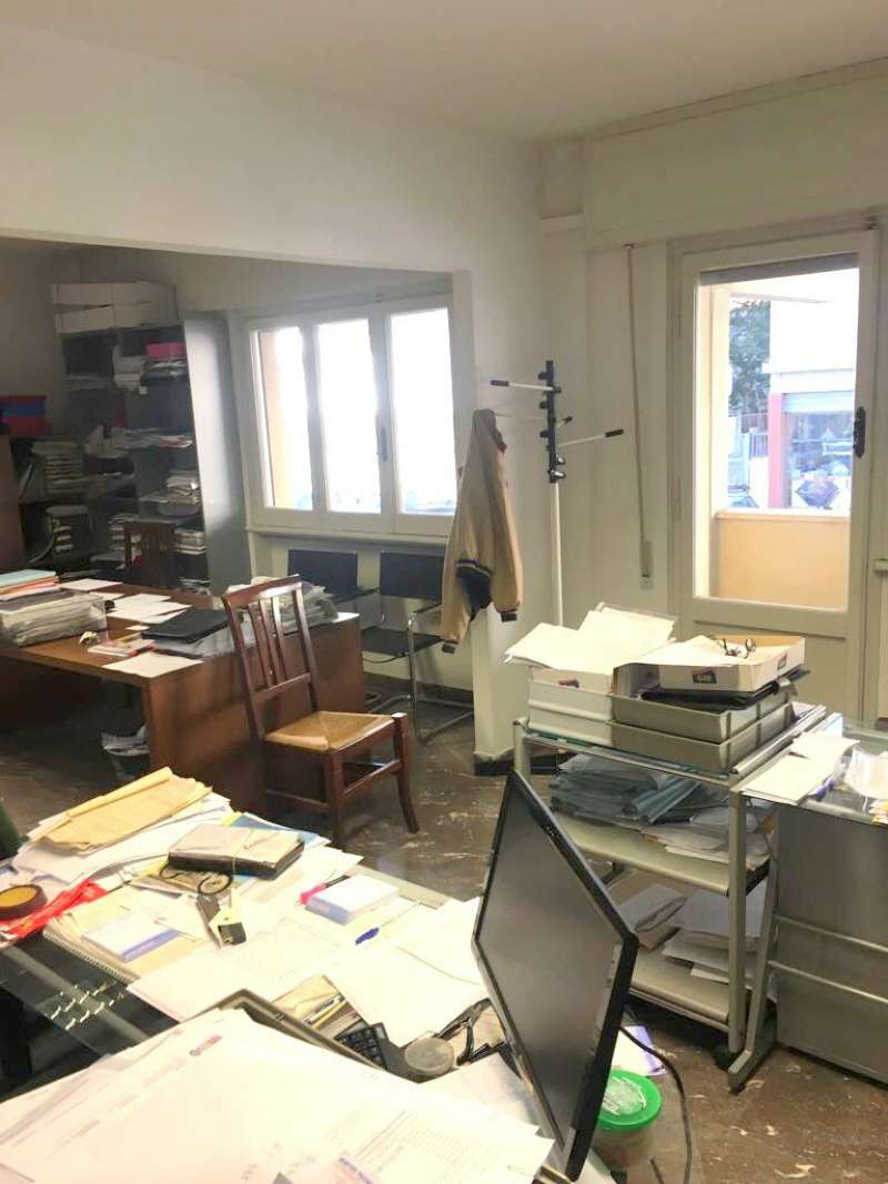 Ufficio - Loc.Com. FIRENZE affitto  CAREGGI  GROUP IMMOBILIARE SAS DI MORANDINI ARIANNA & C.