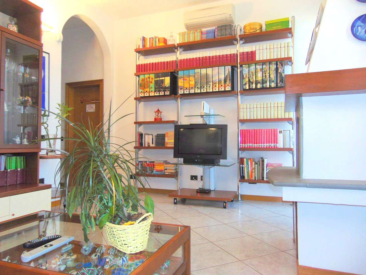 Appartamento FIRENZE vendita  CASTELLO  GROUP IMMOBILIARE SAS DI MORANDINI ARIANNA & C.