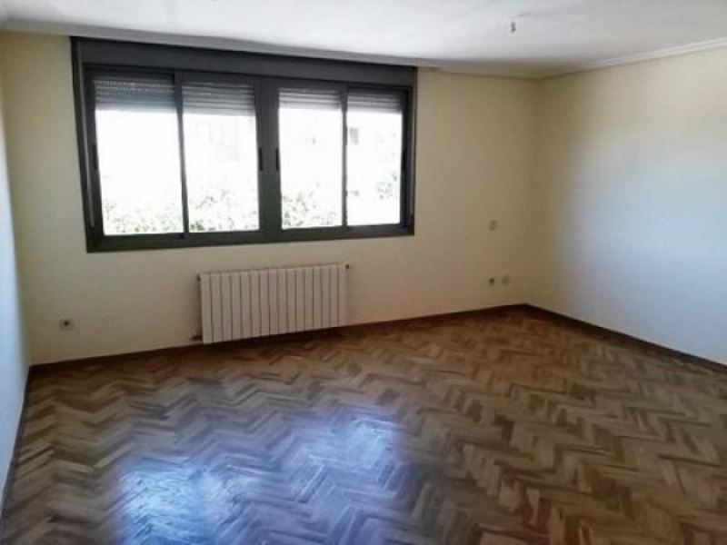 Appartamento ROMA vendita  LA STORTA (ZONA DELLA XX MUN.) Cassia Agenzia Immobiliare Mennuni