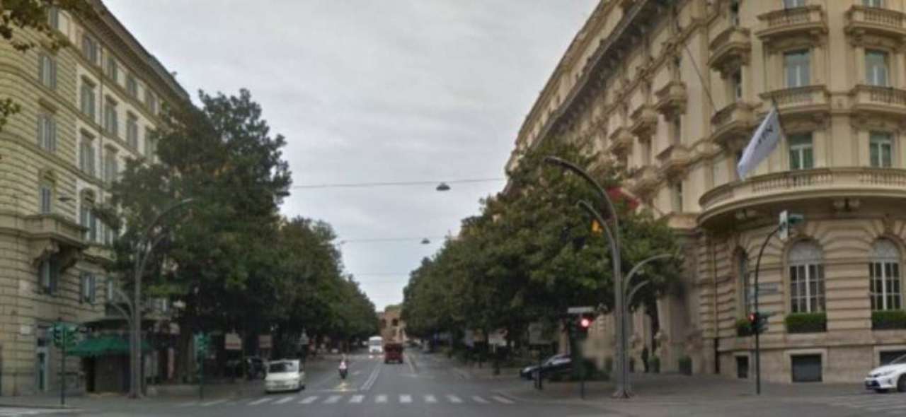 Negozio - Loc.Com. ROMA vendita  Centro storico Vittorio Veneto Agenzia Immobiliare Mennuni