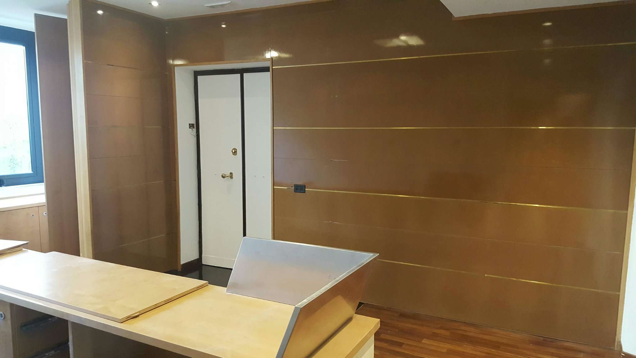 Ufficio - Loc.Com. ROMA affitto  PINCIANO  Piazza Giuseppe Verdi Agenzia Immobiliare Mennuni