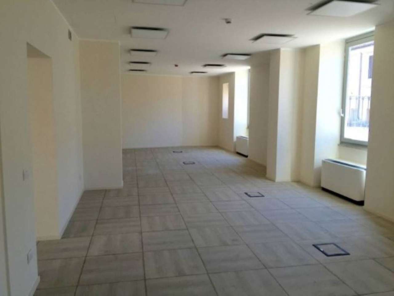Ufficio - Loc.Com. ROMA vendita  RE DI ROMA Re di Roma Agenzia Immobiliare Mennuni