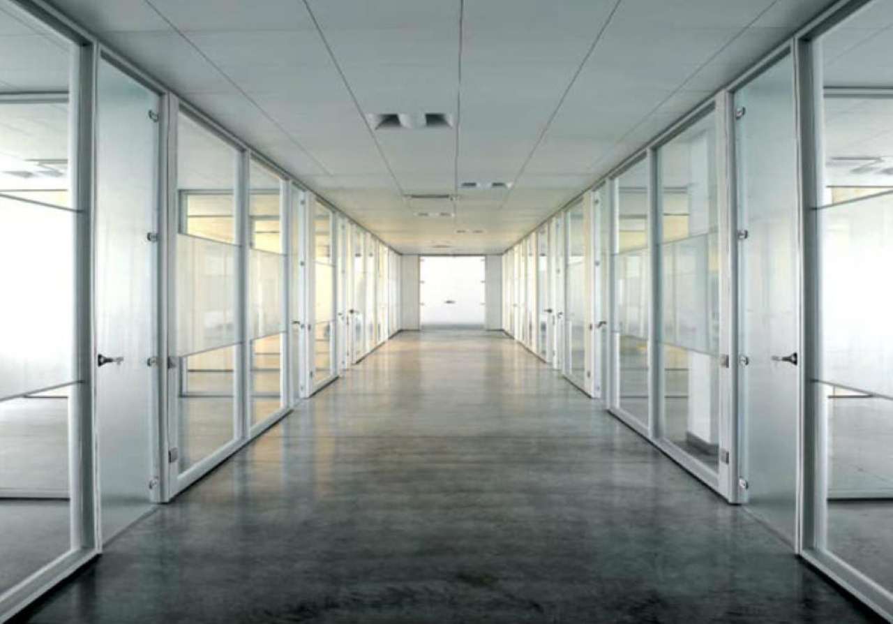 Ufficio - Loc.Com. ROMA affitto  Centro storico della Repubblica Agenzia Immobiliare Mennuni