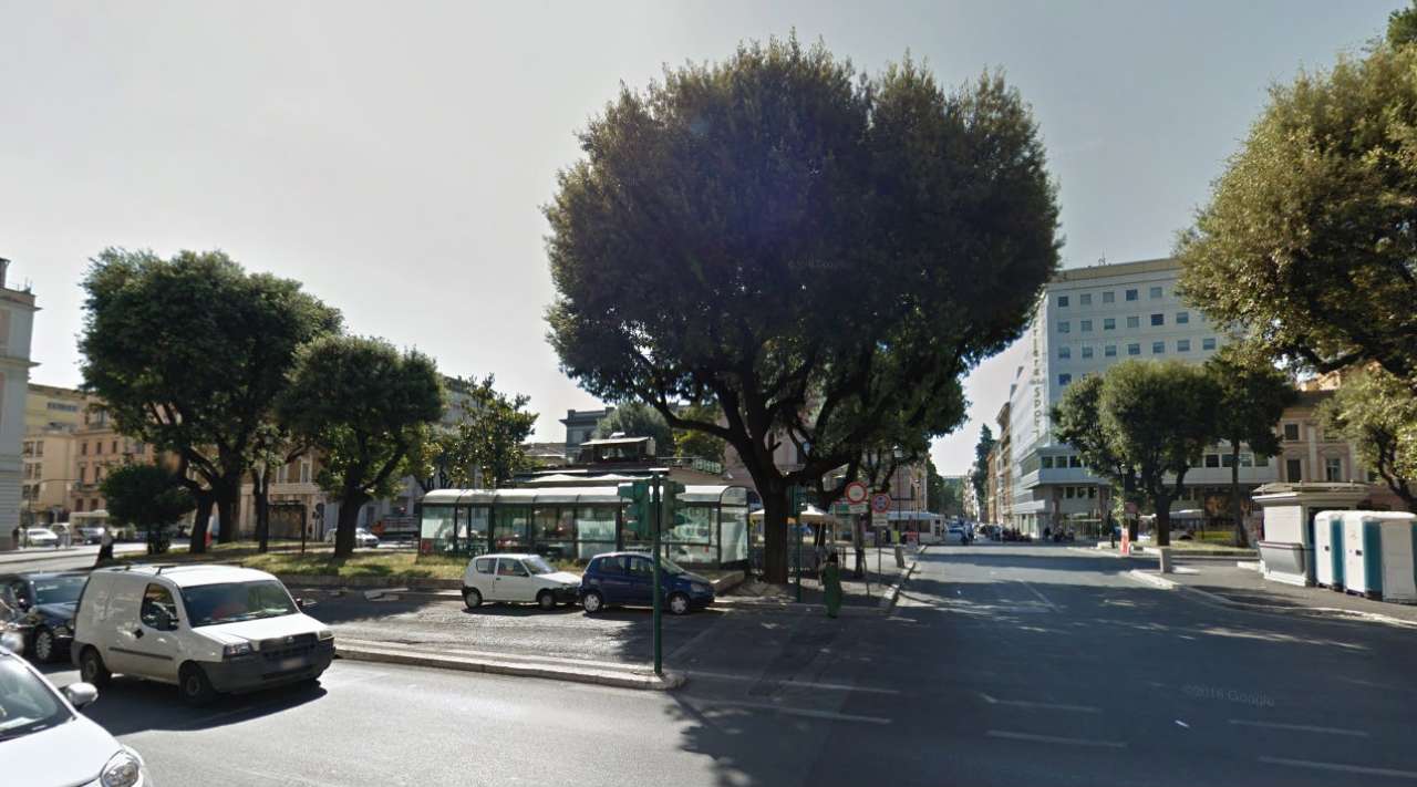 Ufficio - Loc.Com. ROMA affitto  Centro storico Viale Castro Pretorio Agenzia Immobiliare Mennuni