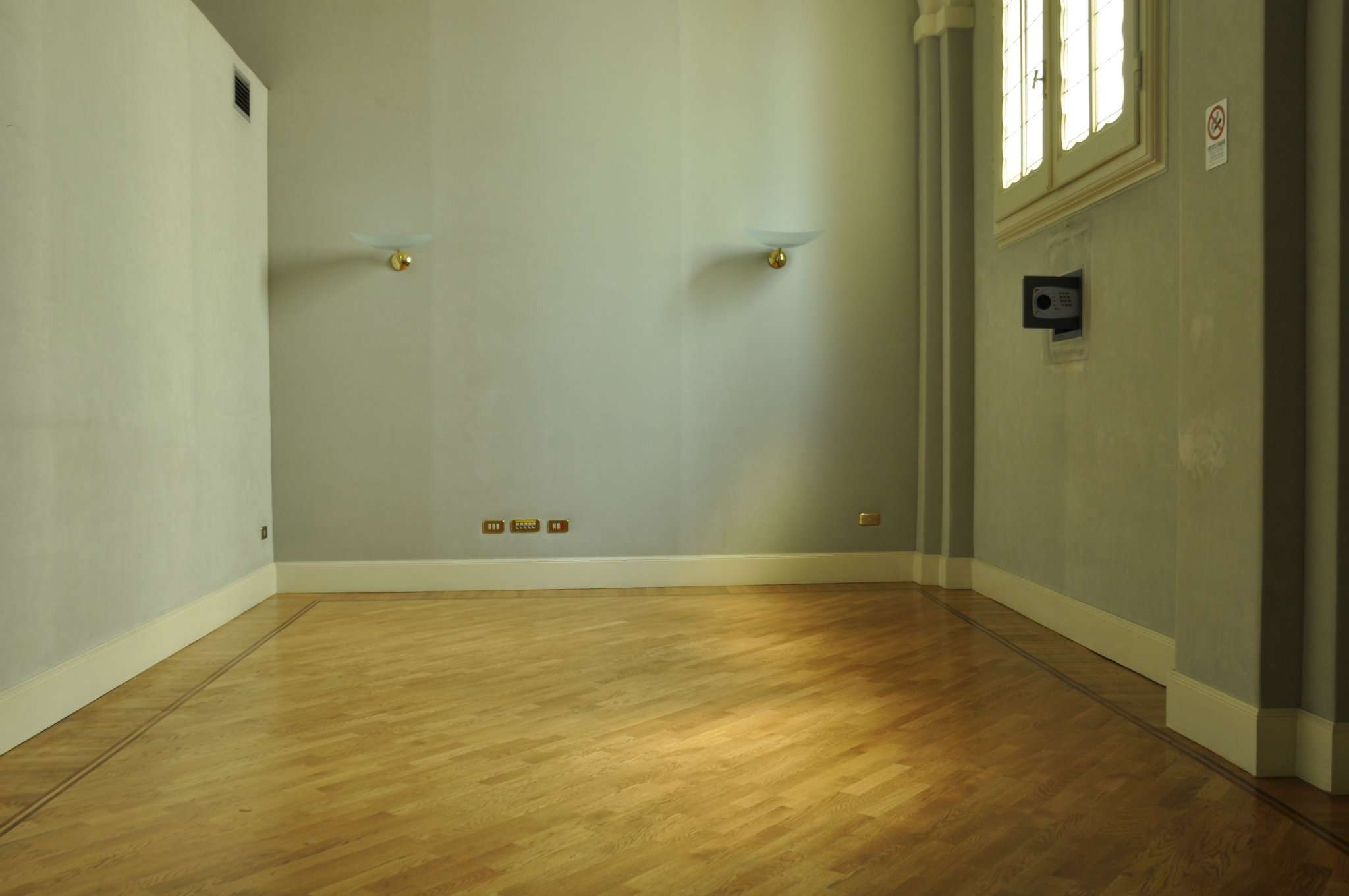 Ufficio - Loc.Com. PISTOIA vendita   Spirito Santo SAN PAOLO IMMOBILIARE - U.C.A.S. di Lakin E&C