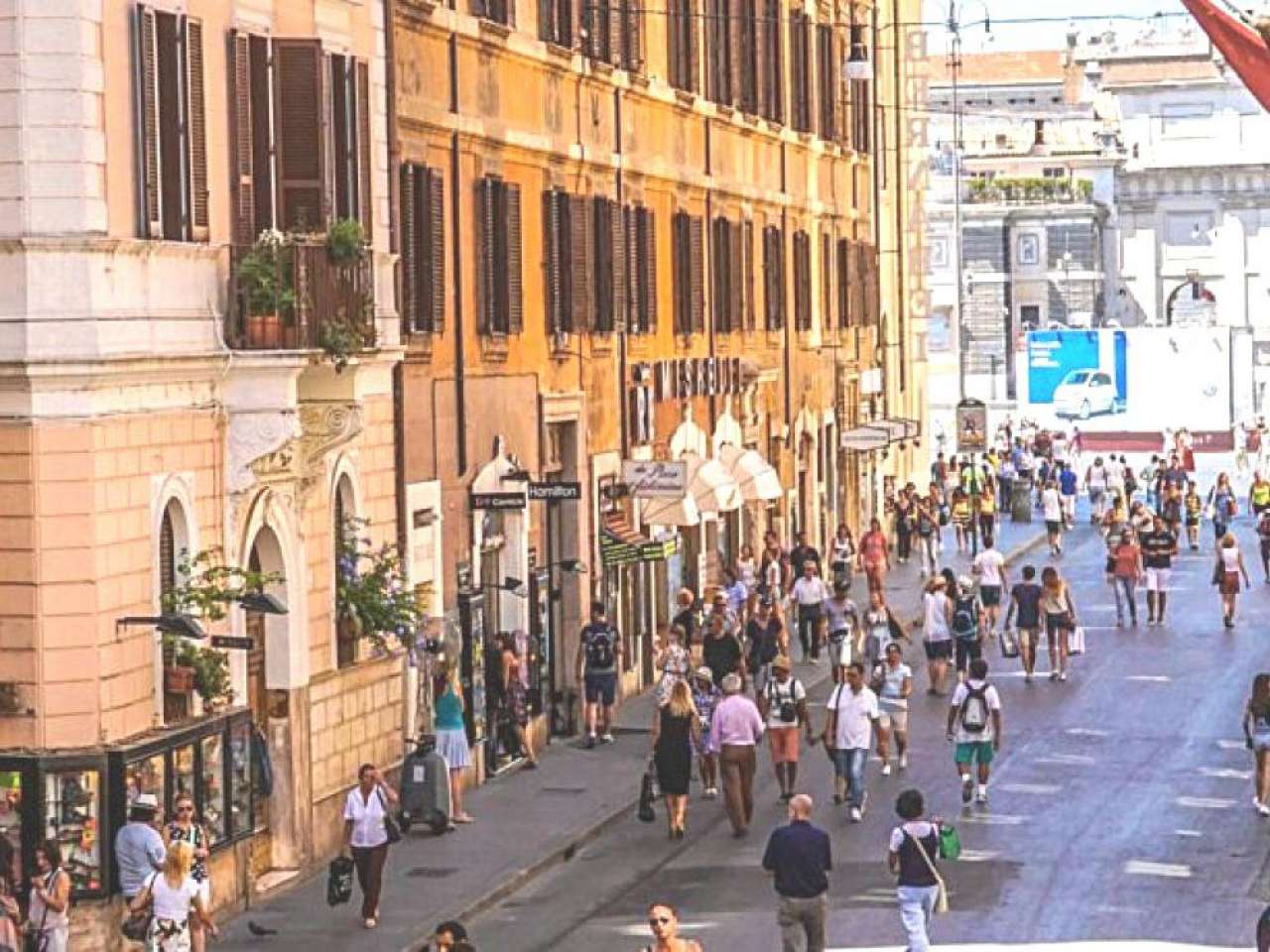 Appartamento ROMA vendita  Centro storico VIA DEL CORSO webcase srl