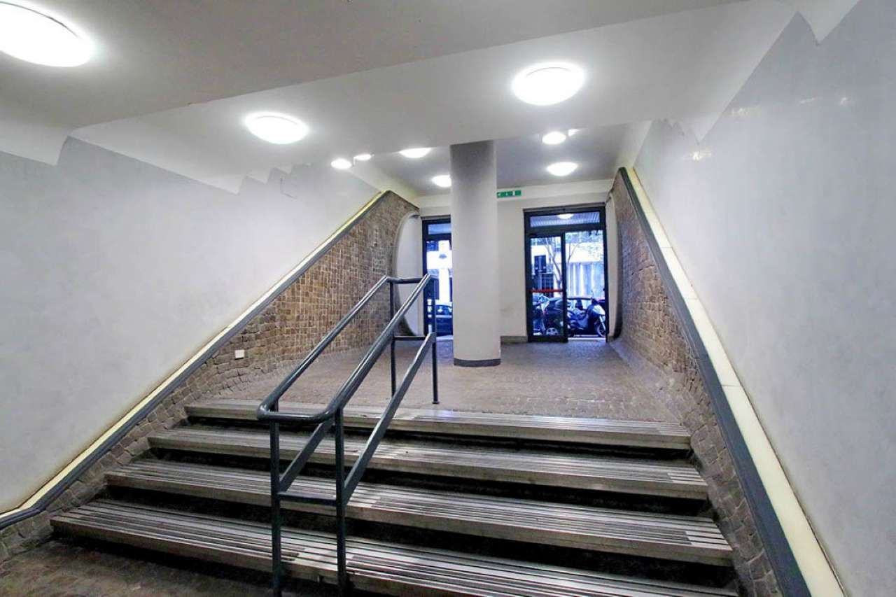 Ufficio - Loc.Com. ROMA affitto  PRATI Valadier immobiliare Capitolina s.r.l.