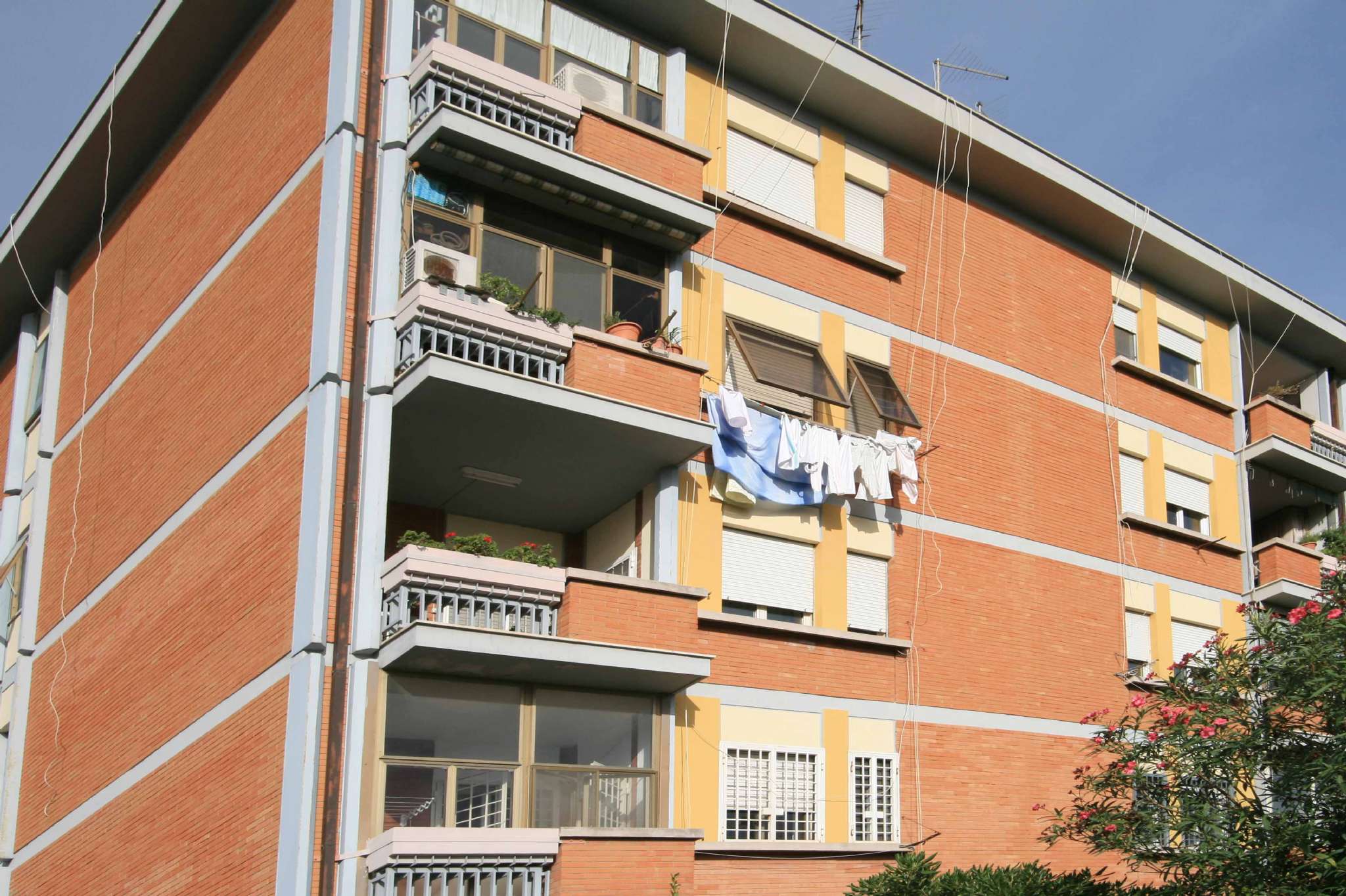 Appartamento ROMA vendita  MARCONI via Nicola Parravano SIF Soluzioni Immobiliari