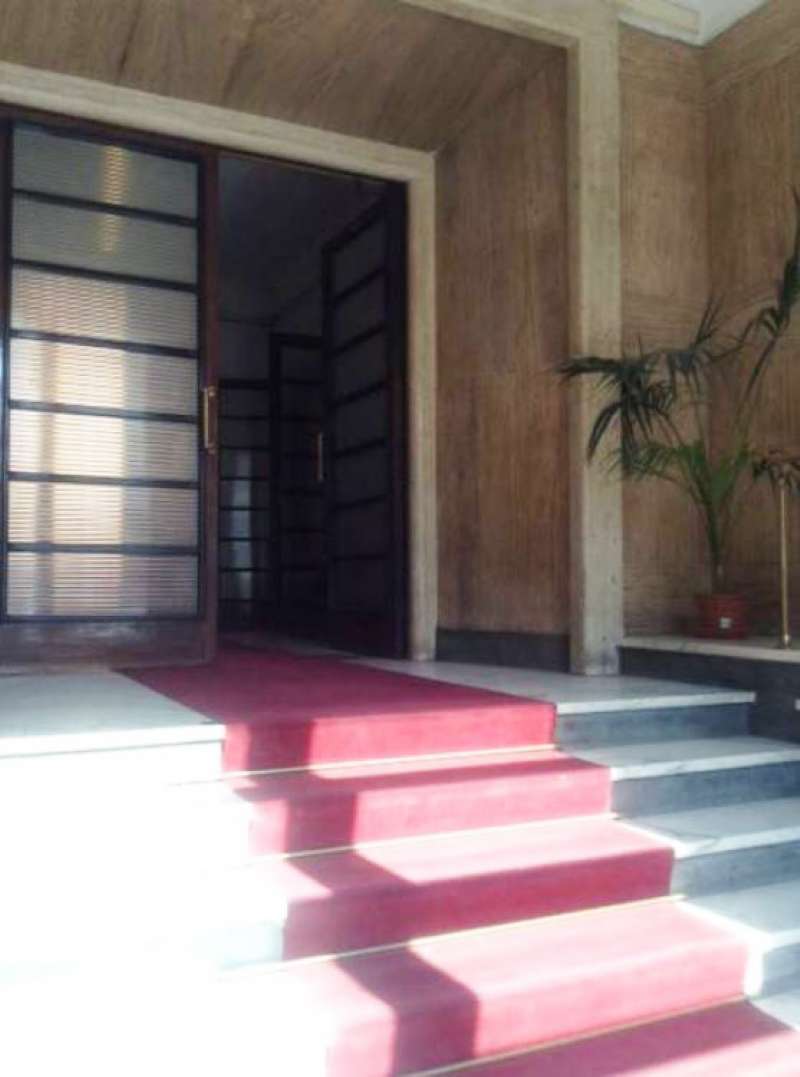 Ufficio - Loc.Com. ROMA affitto  PRATI Viale Mazzini SIF Soluzioni Immobiliari