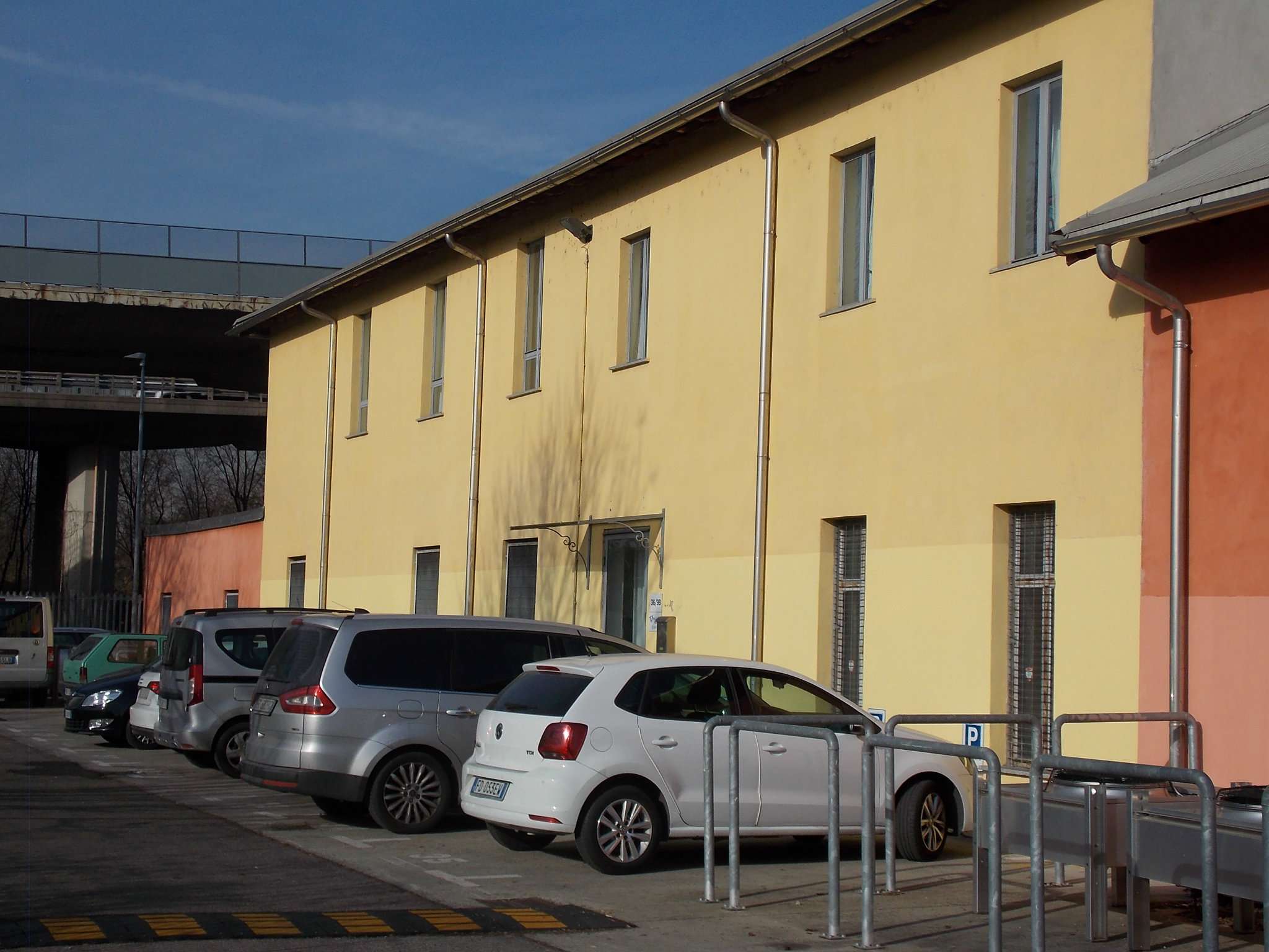 Show Room MILANO affitto  ORTICA Arcangelo Corelli Intermedia