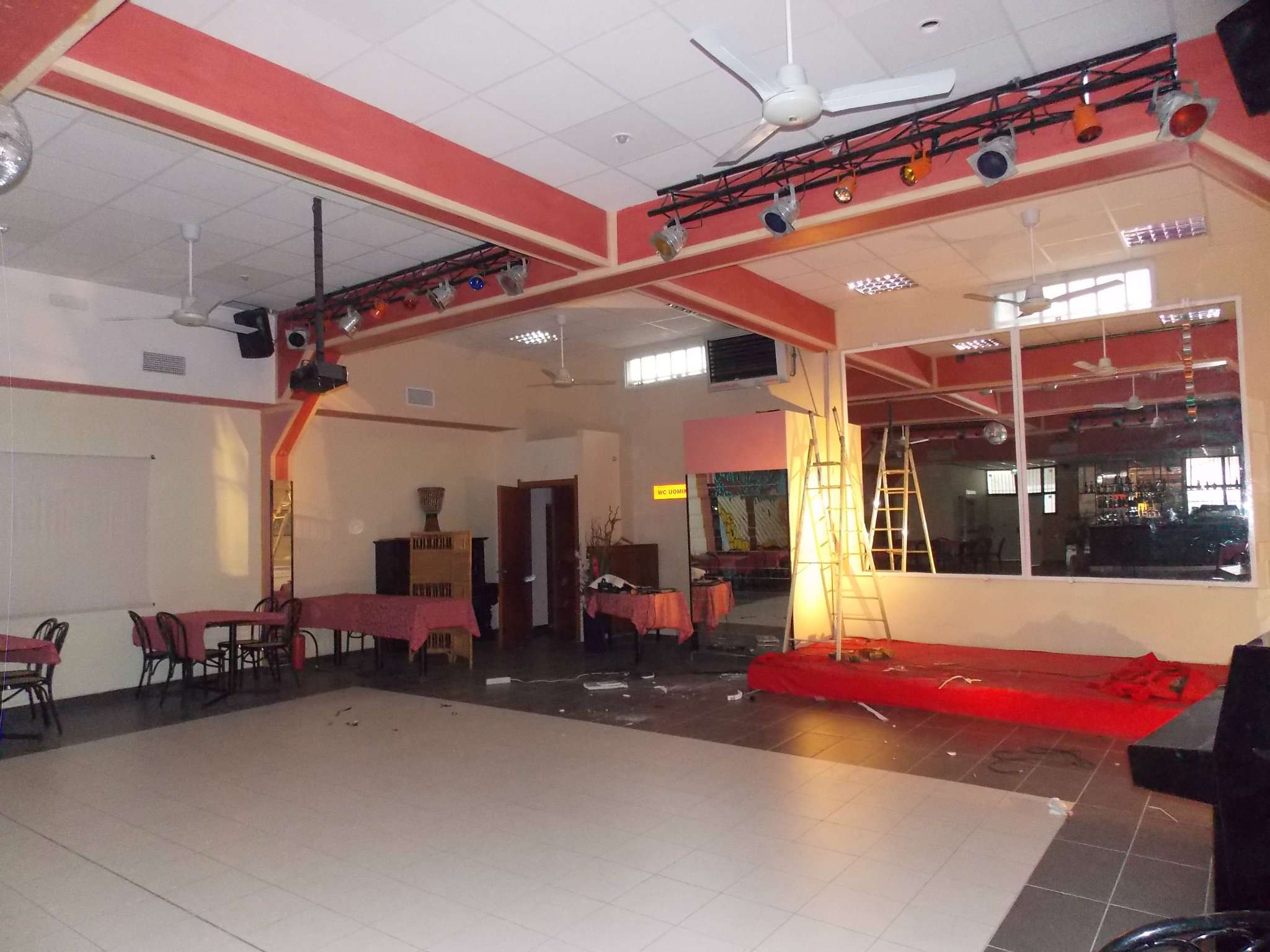 Negozio - Loc.Com. MILANO affitto  CHIESA ROSSA  Intermedia