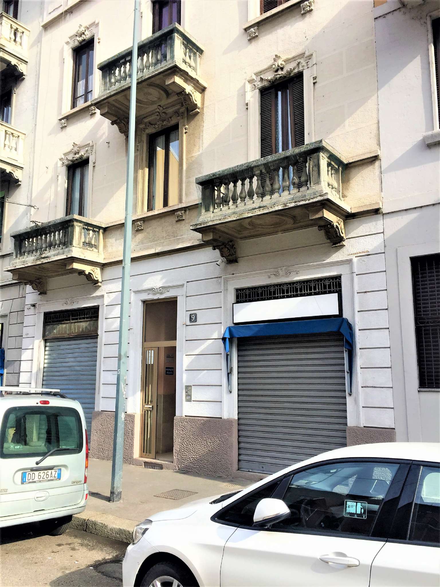 Negozio - Loc.Com. MILANO affitto  CHIESA ROSSA Volvinio Intermedia