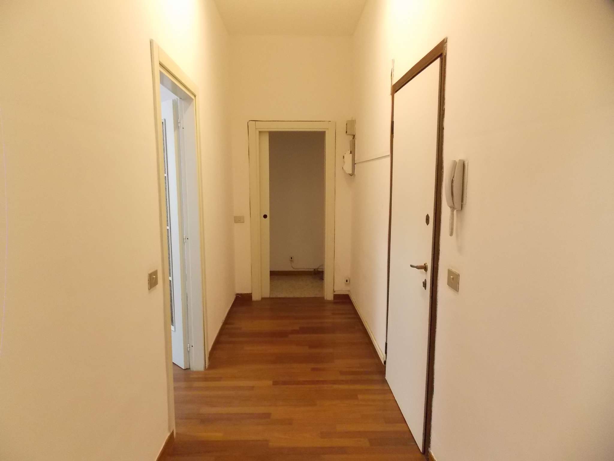 Ufficio - Loc.Com. MILANO vendita  BARONA Promessi Sposi Intermedia