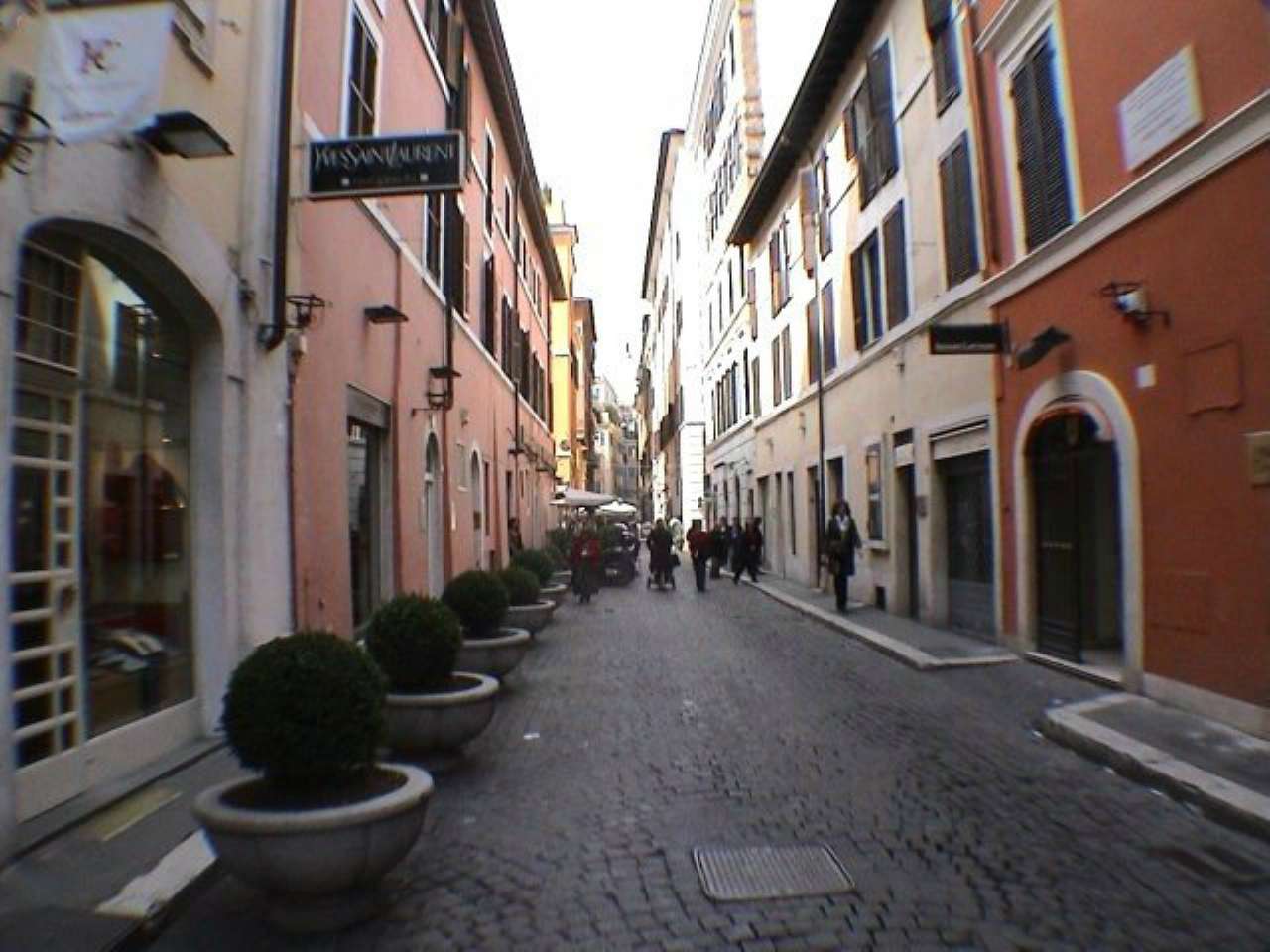 Negozio - Loc.Com. ROMA affitto  Centro storico del Corso incr. Via Frattina Italia Fudosan Real Estate