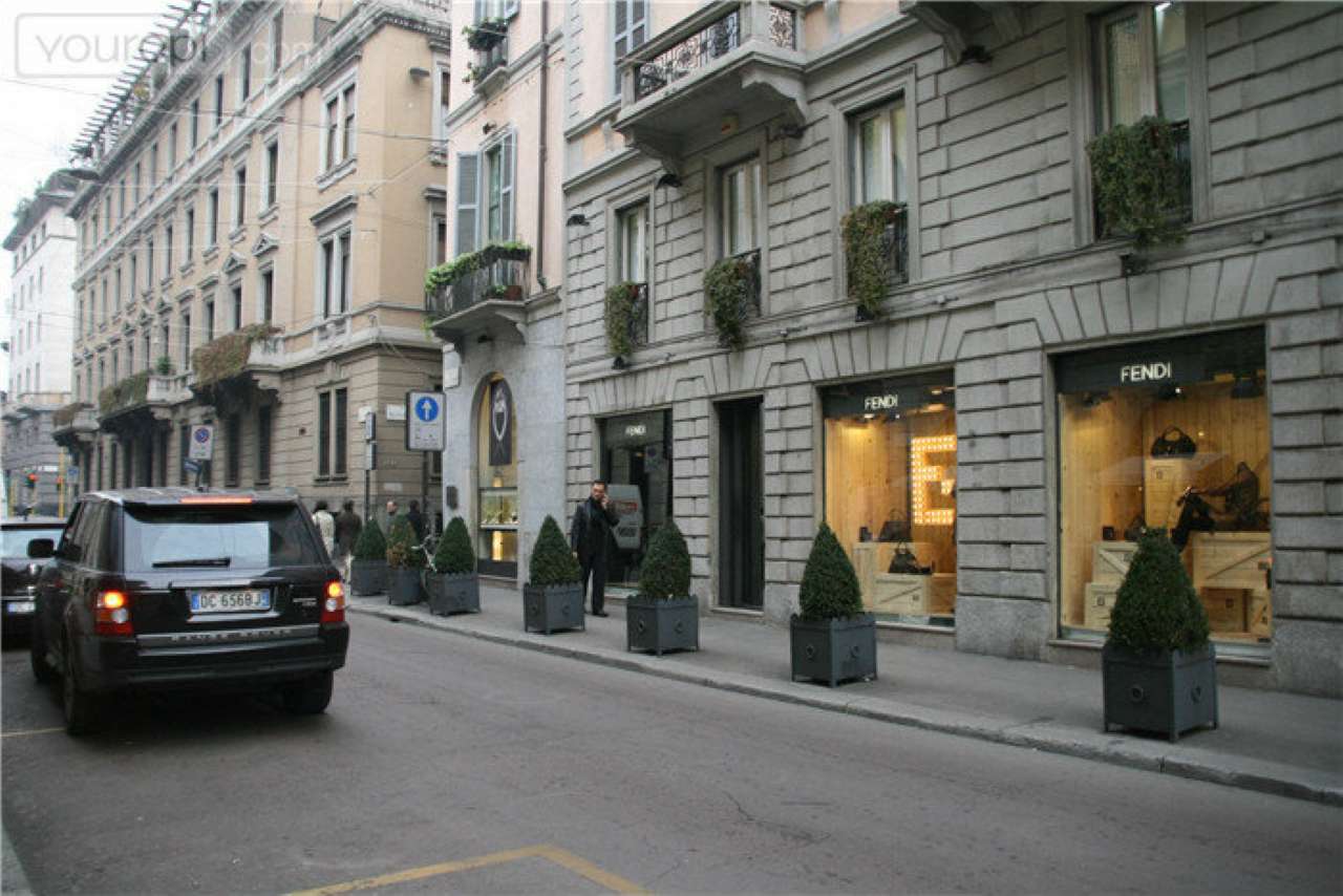 Negozio - Loc.Com. MILANO affitto  CENTRO STORICO Sant'Andrea Italia Fudosan Real Estate