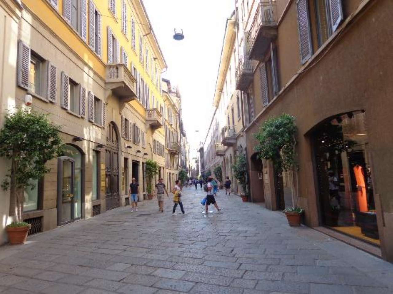 Show Room MILANO affitto  CENTRO STORICO Montenapoleone Italia Fudosan Real Estate