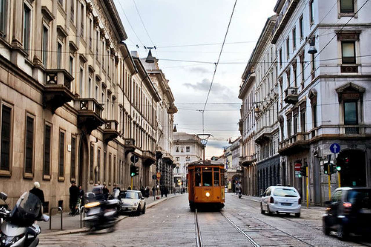 Negozio - Loc.Com. MILANO affitto  CENTRO STORICO Manzoni Italia Fudosan Real Estate