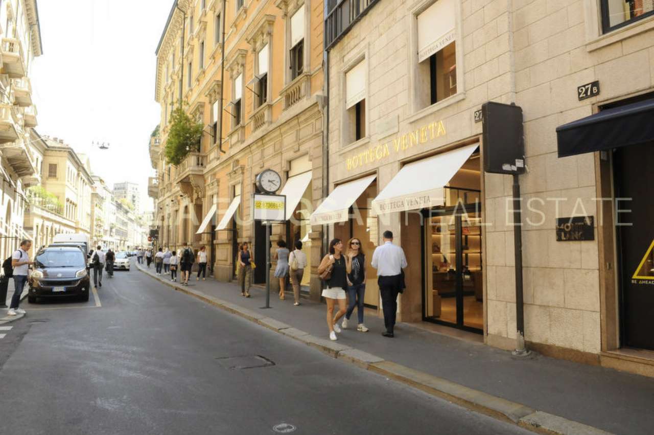 Show Room MILANO vendita  CENTRO STORICO Montenapoleone Italia Fudosan Real Estate