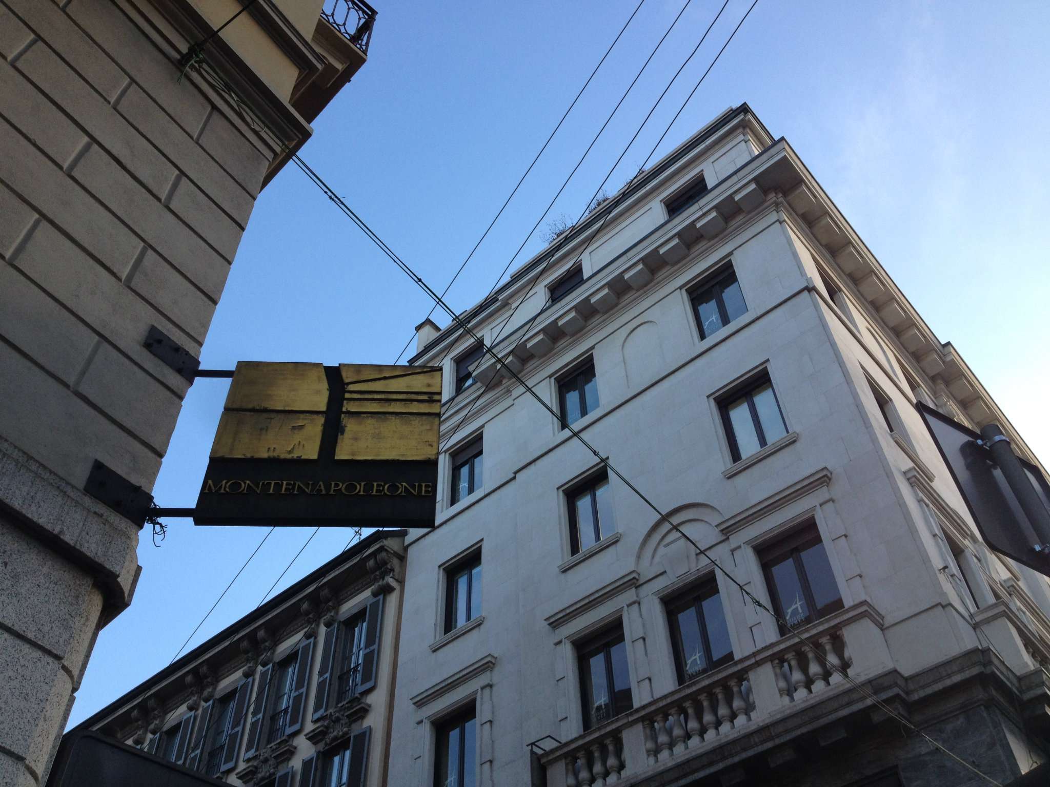 Show Room MILANO affitto  CENTRO STORICO Montenapoleone Italia Fudosan Real Estate