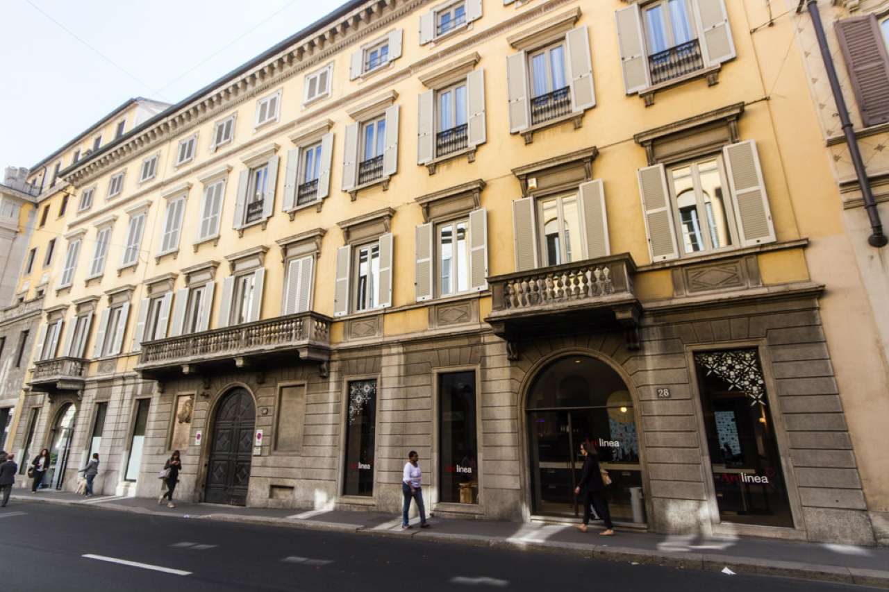 Negozio - Loc.Com. MILANO affitto  CENTRO STORICO Via S. Damiano Italia Fudosan Real Estate