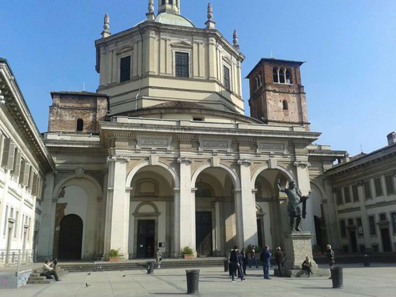 Negozio - Loc.Com. MILANO affitto  CENTRO STORICO Genova Italia Fudosan Real Estate