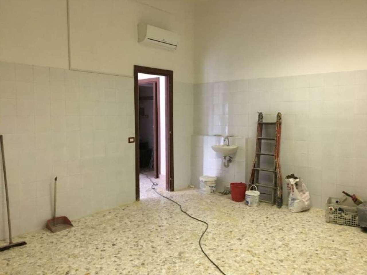 Negozio - Loc.Com. ROMA affitto  FINOCCHIO monopoli Kreaworld di Altieri Martina