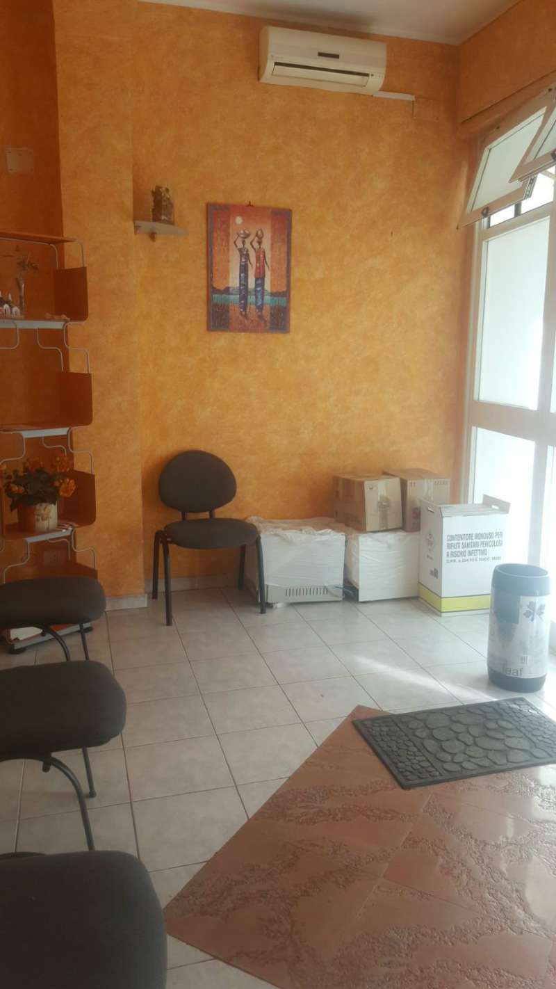 Negozio - Loc.Com. ROMA affitto  DON BOSCO (VII MUN.) flavio stilicone Kreaworld di Altieri Martina