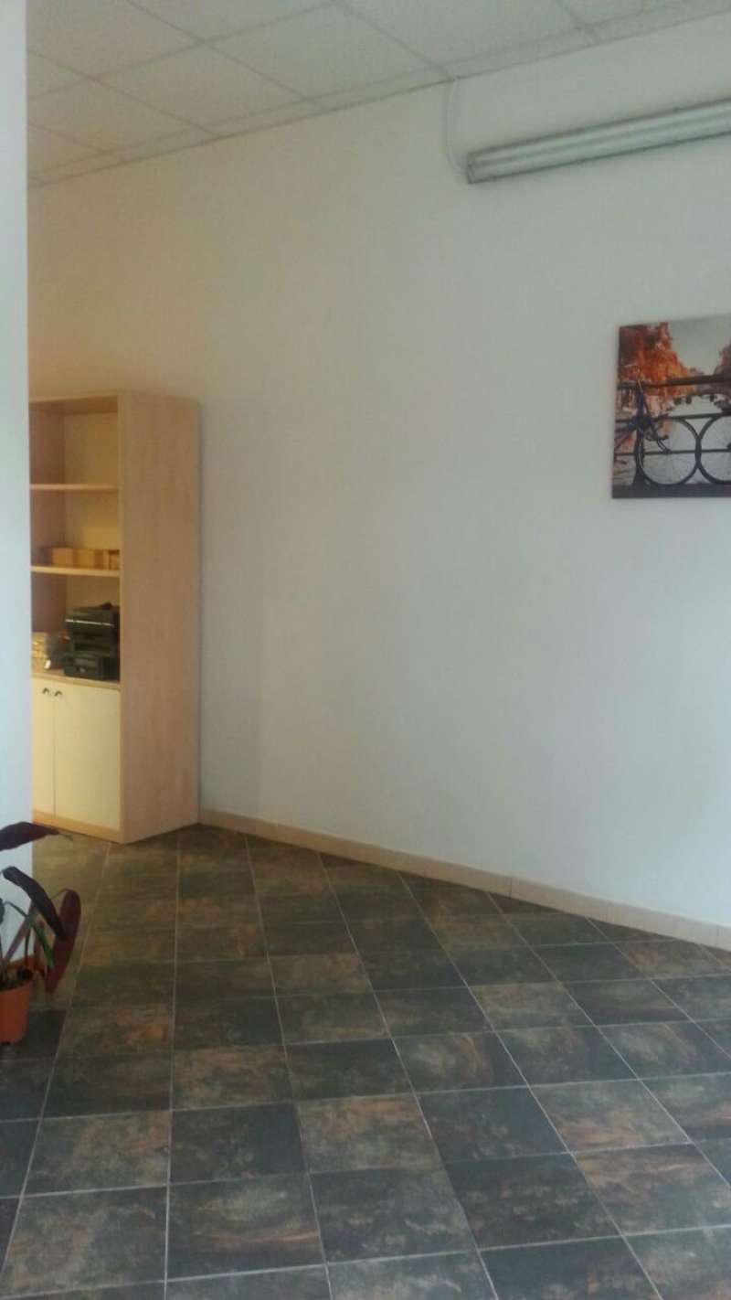 Negozio - Loc.Com. ROMA affitto  PRENESTINO - CENTOCELLE  fosso dell' osa Kreaworld di Altieri Martina