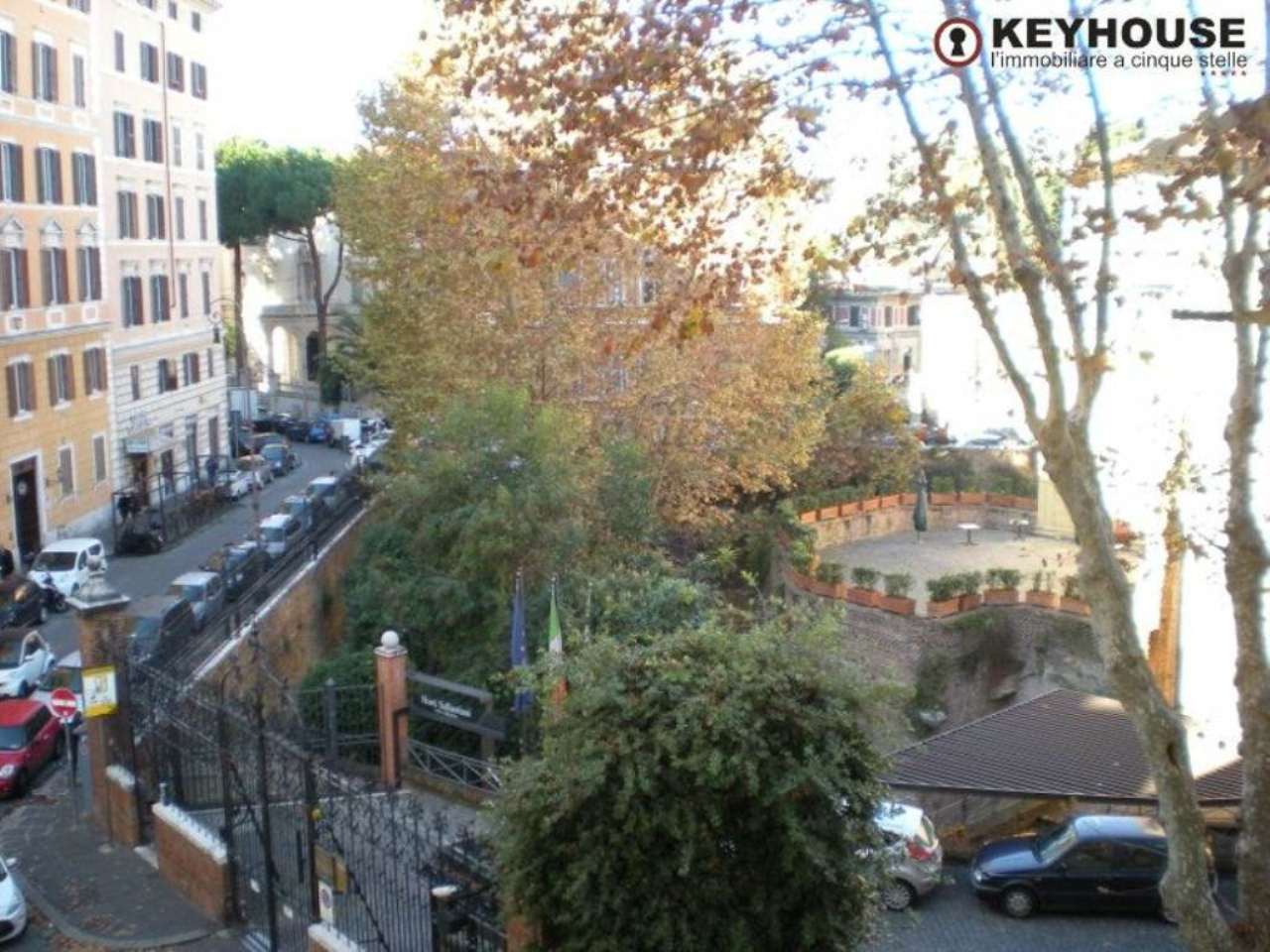 Appartamento ROMA vendita  Centro storico Sallustio KEYHOUSE IMMOBILIARE SRL