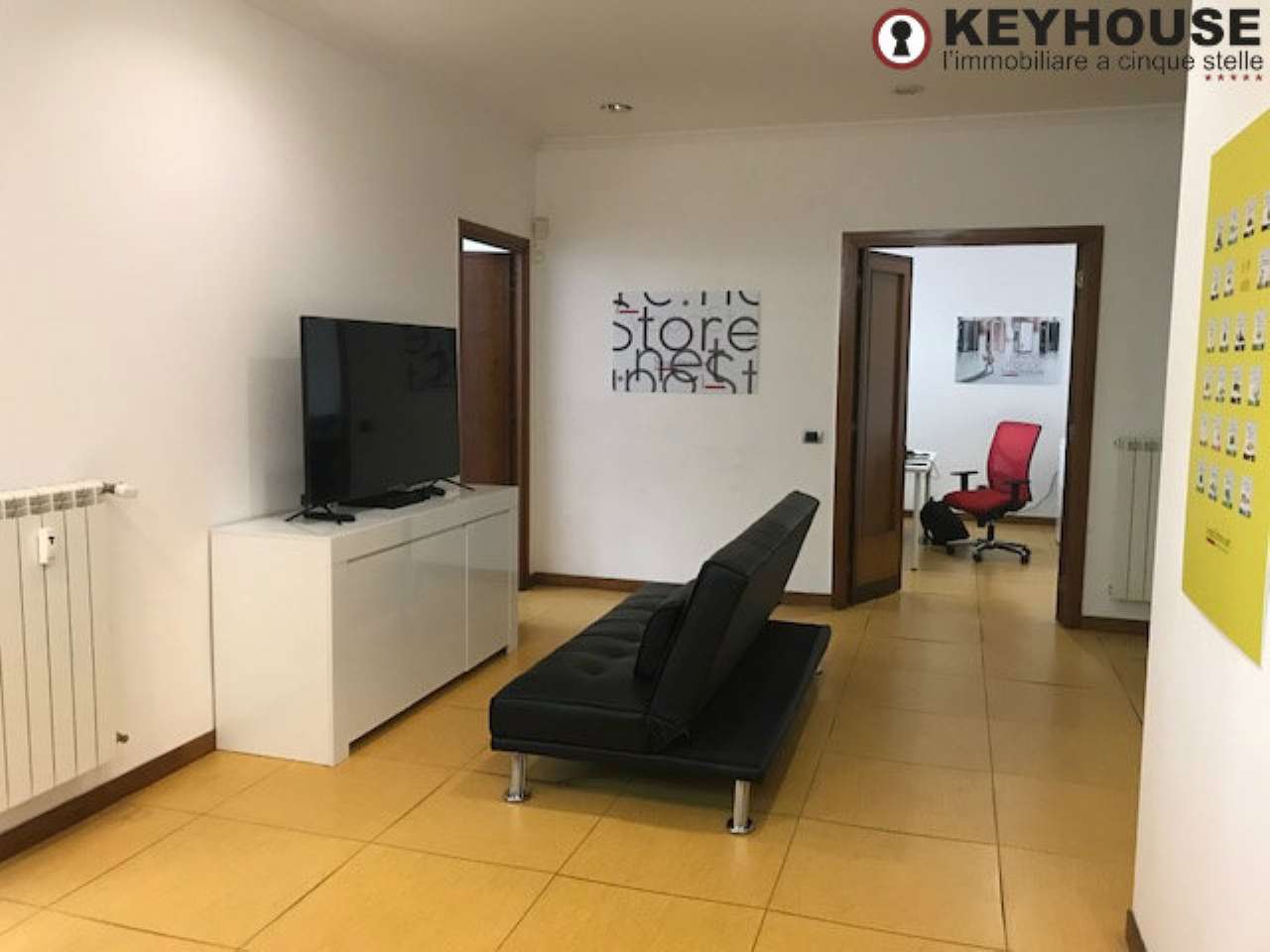  roma affitto quart: laurentina keyhouse-immobiliare-srl