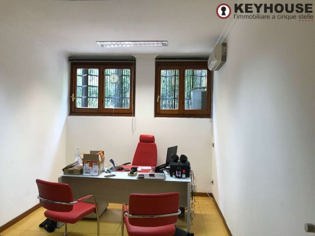 Ufficio - Loc.Com. ROMA affitto  LAURENTINA via Ghiglianovic KEYHOUSE IMMOBILIARE SRL