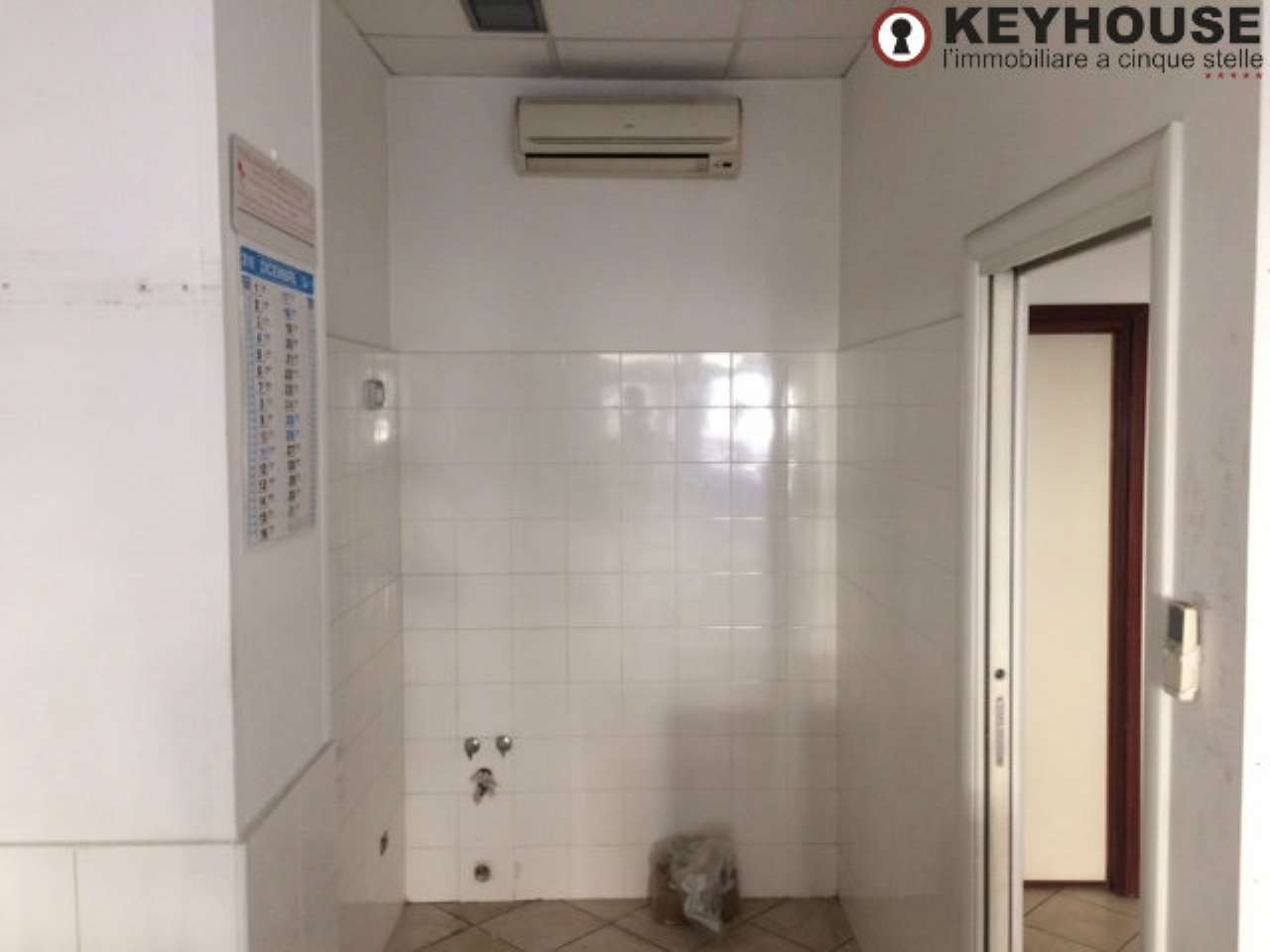 Negozio - Loc.Com. ROMA affitto  San giovanni Imola KEYHOUSE IMMOBILIARE SRL