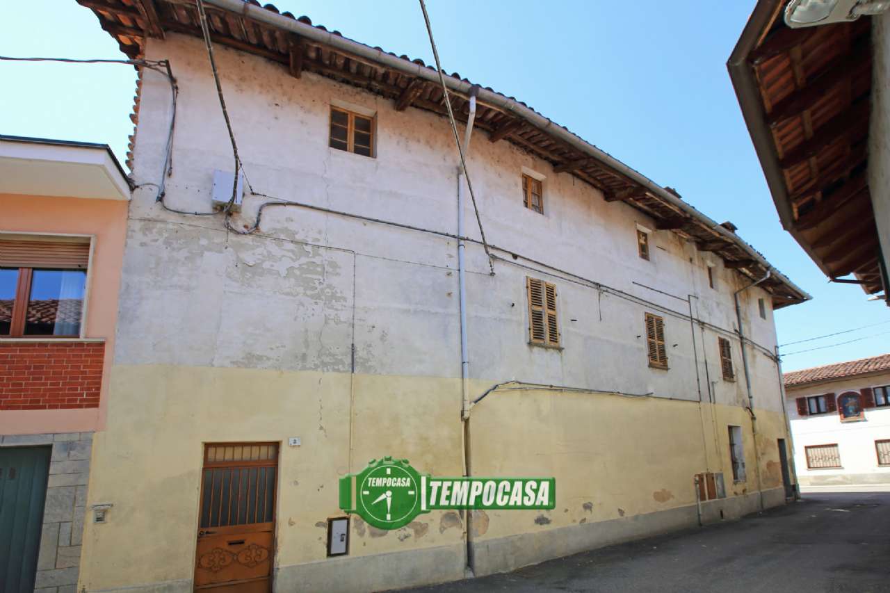 Appartamento MONTANARO vendita   Varese TEMPOCASA Affiliato Chivasso