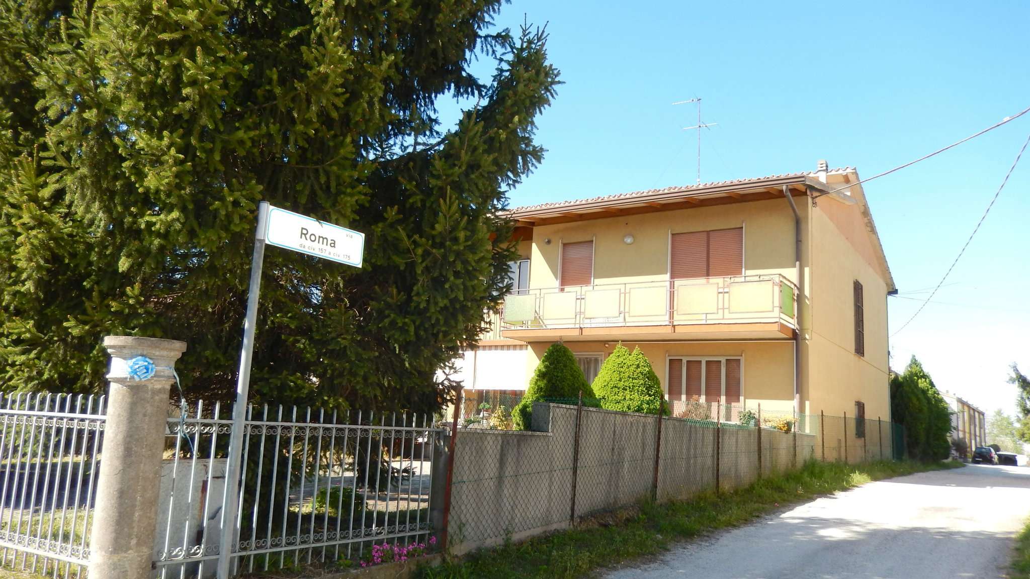  arzergrande vendita quart:  piazzaffari di dal santo renato