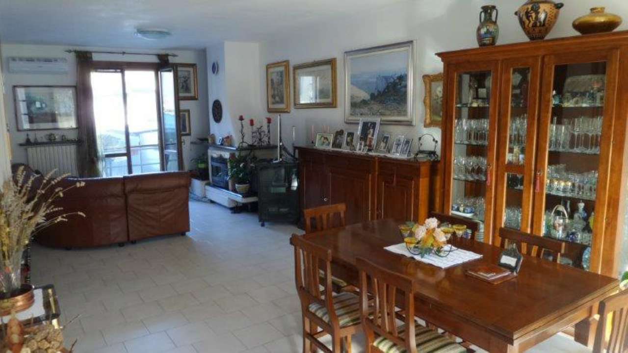 Villa Affiancata - Schiera PALAZZO PIGNANO vendita    Immobiliare Pandino