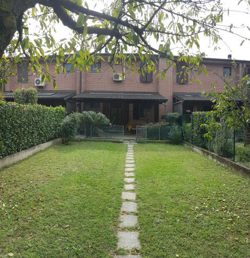 Villa Affiancata - Schiera CREMA vendita    Immobiliare Pandino