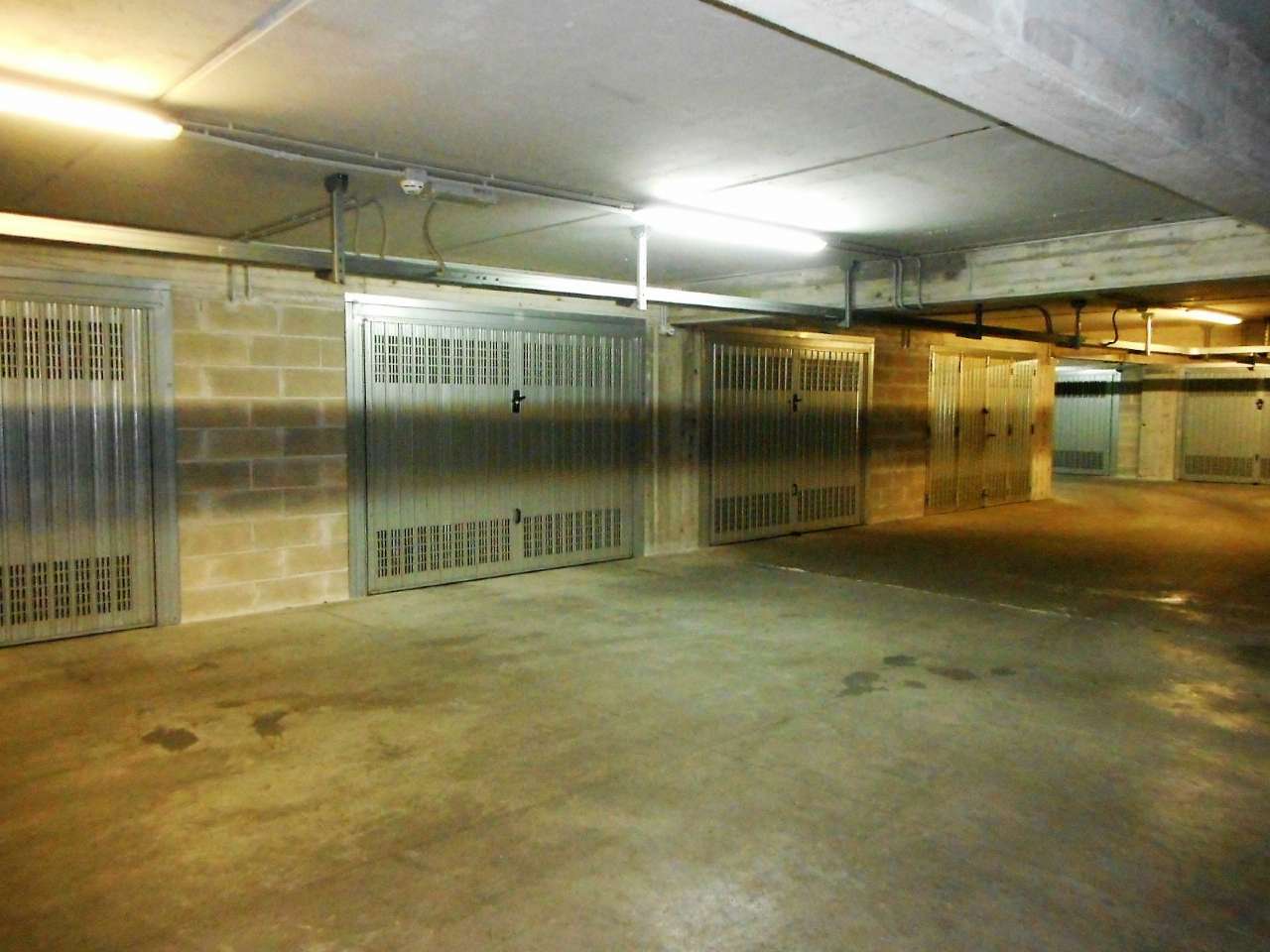 Box auto - Posto auto ROMA vendita  ALESSANDRINO   PM IMMOBILIARE