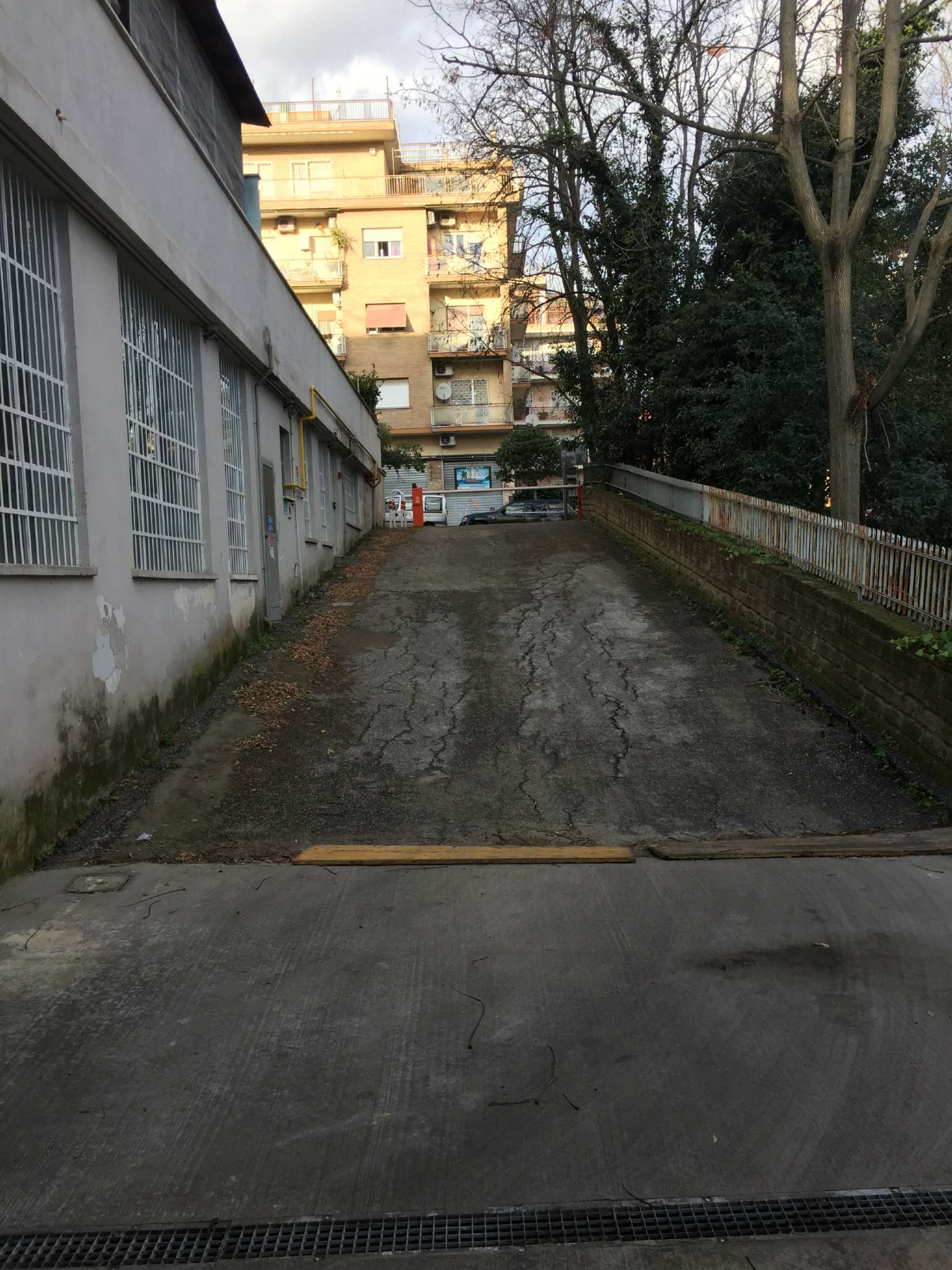  roma affitto quart: gianicolense (xv mun.) immobiliare-santacroce-s.r.l.