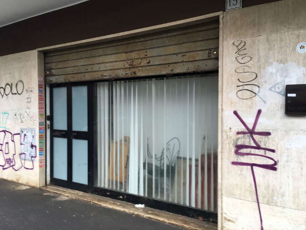 Negozio - Loc.Com. ROMA vendita  TORREVECCHIA via fanny tacchinardi Immobiliare Santacroce S.R.L.