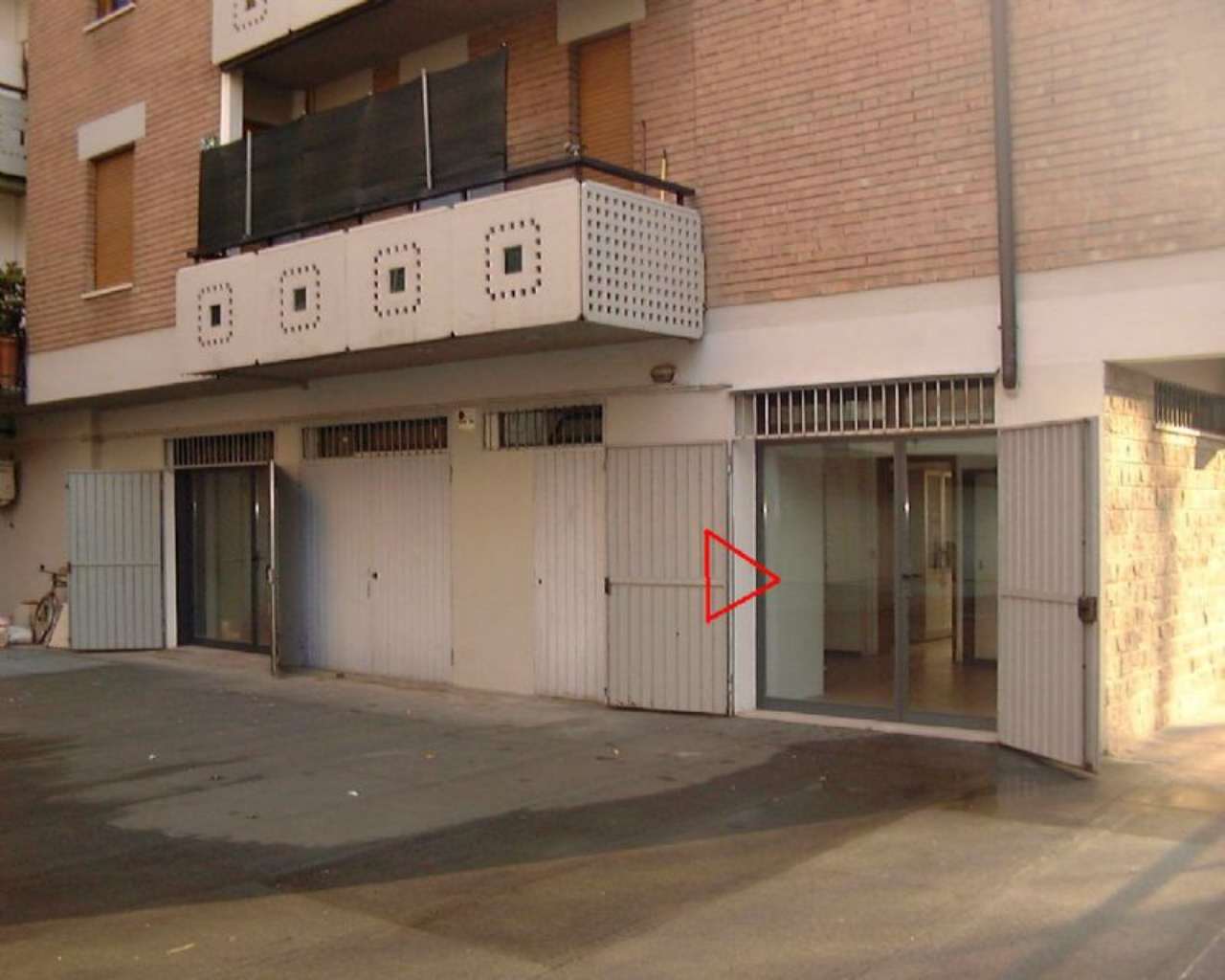 Negozio - Loc.Com. MODENA vendita  SAN LAZZARO  Domus Gest Immobiliare & Viroka S.r.l.s.