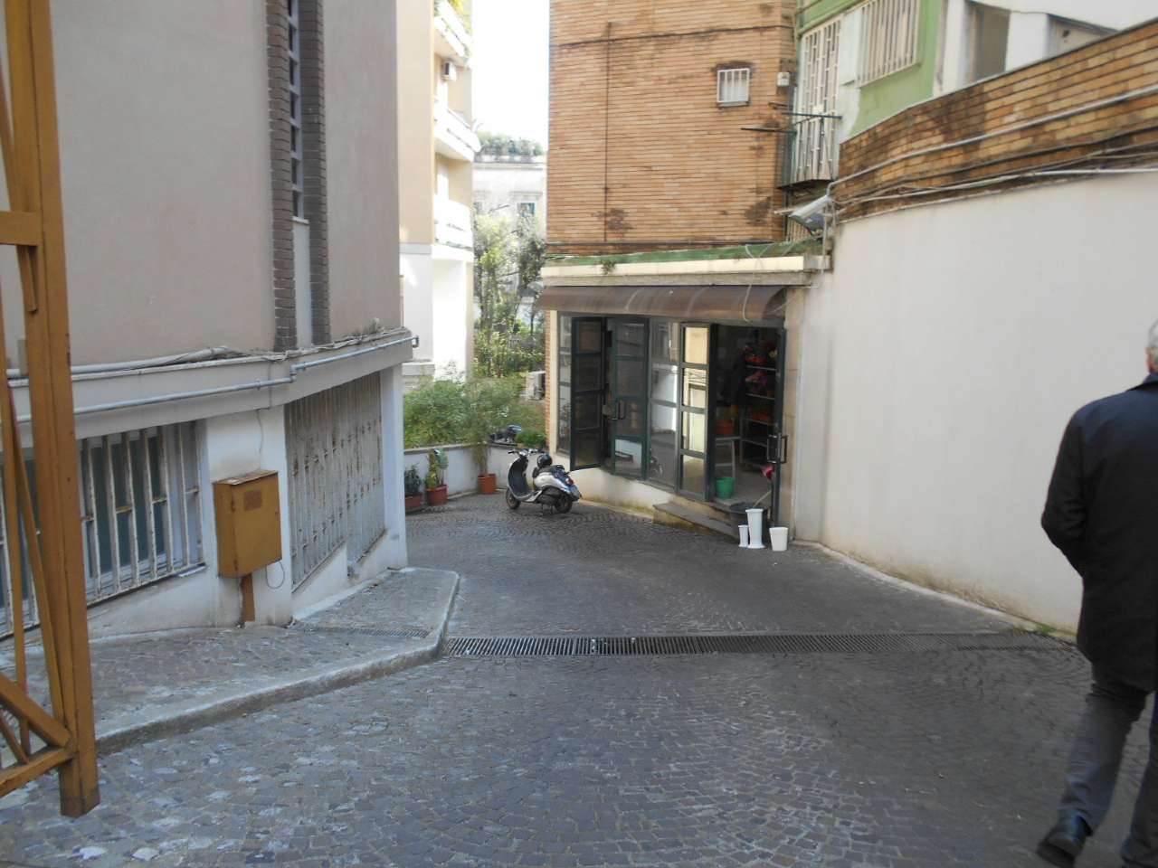  napoli vendita quart: chiaia victoria-g.i.-s.r.l.