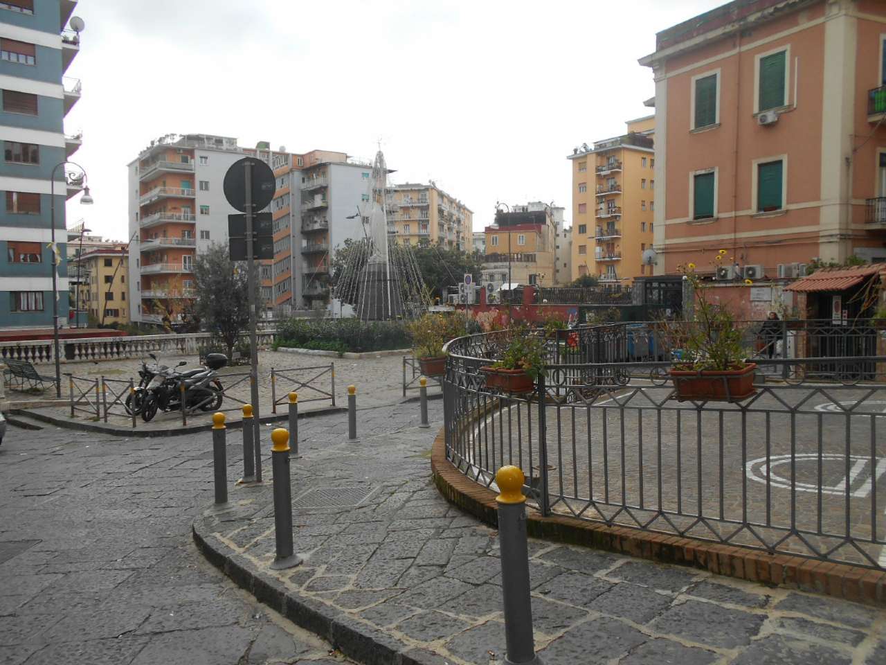 Negozio - Loc.Com. NAPOLI affitto  VOMERO edoardo massari Victoria G.I. S.R.L.