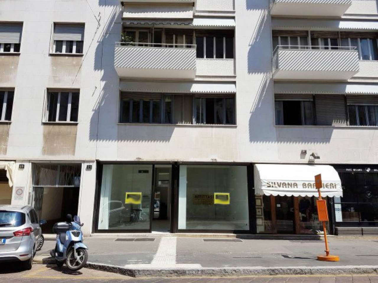 Negozio - Loc.Com. MILANO affitto  CENTRO STORICO Cesare Battisti Cusani10 Luxury Real Estate