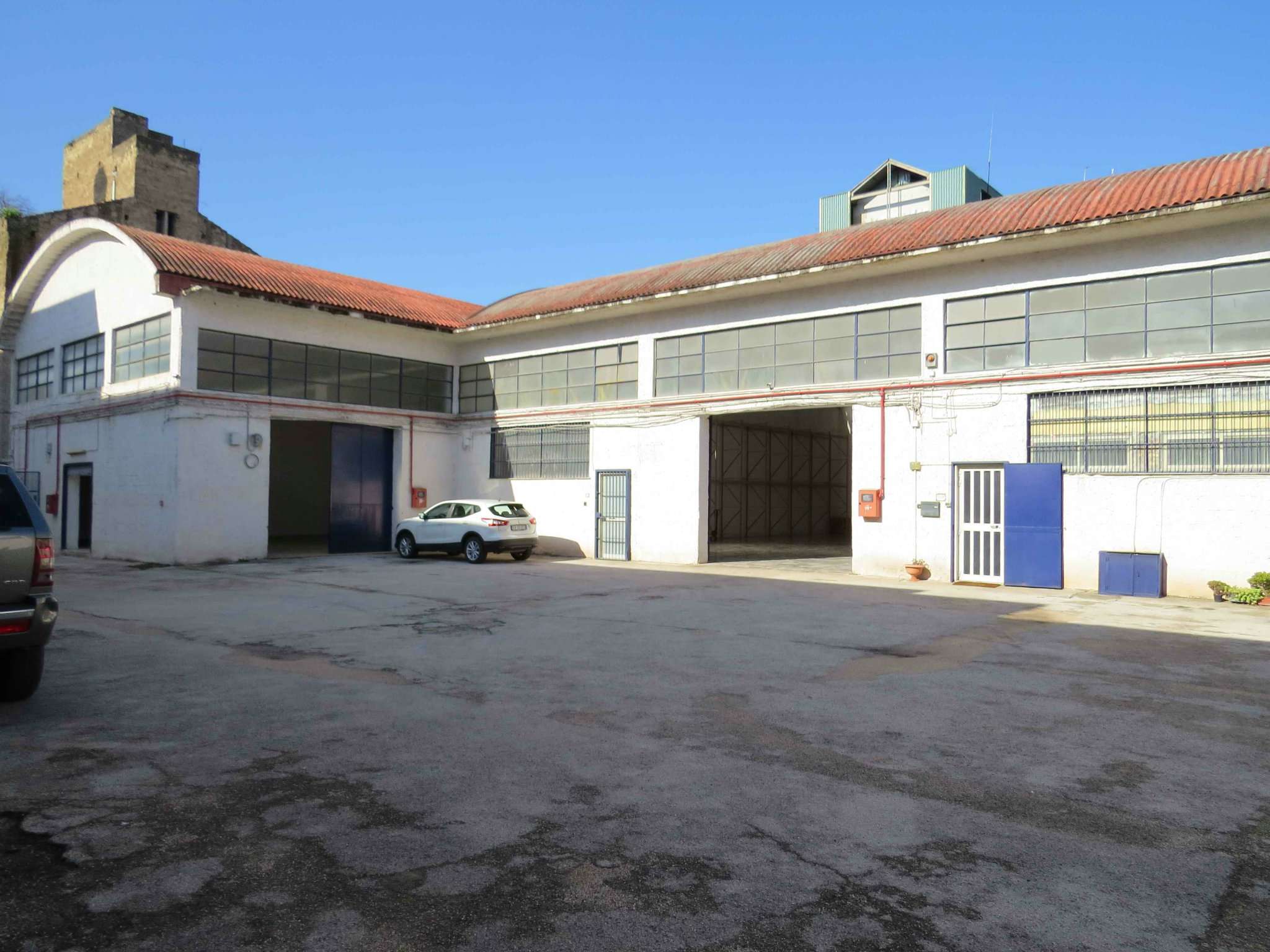 Capannoni (Tutti) NAPOLI vendita  SAN LORENZO Stadera RE/MAX 4 You