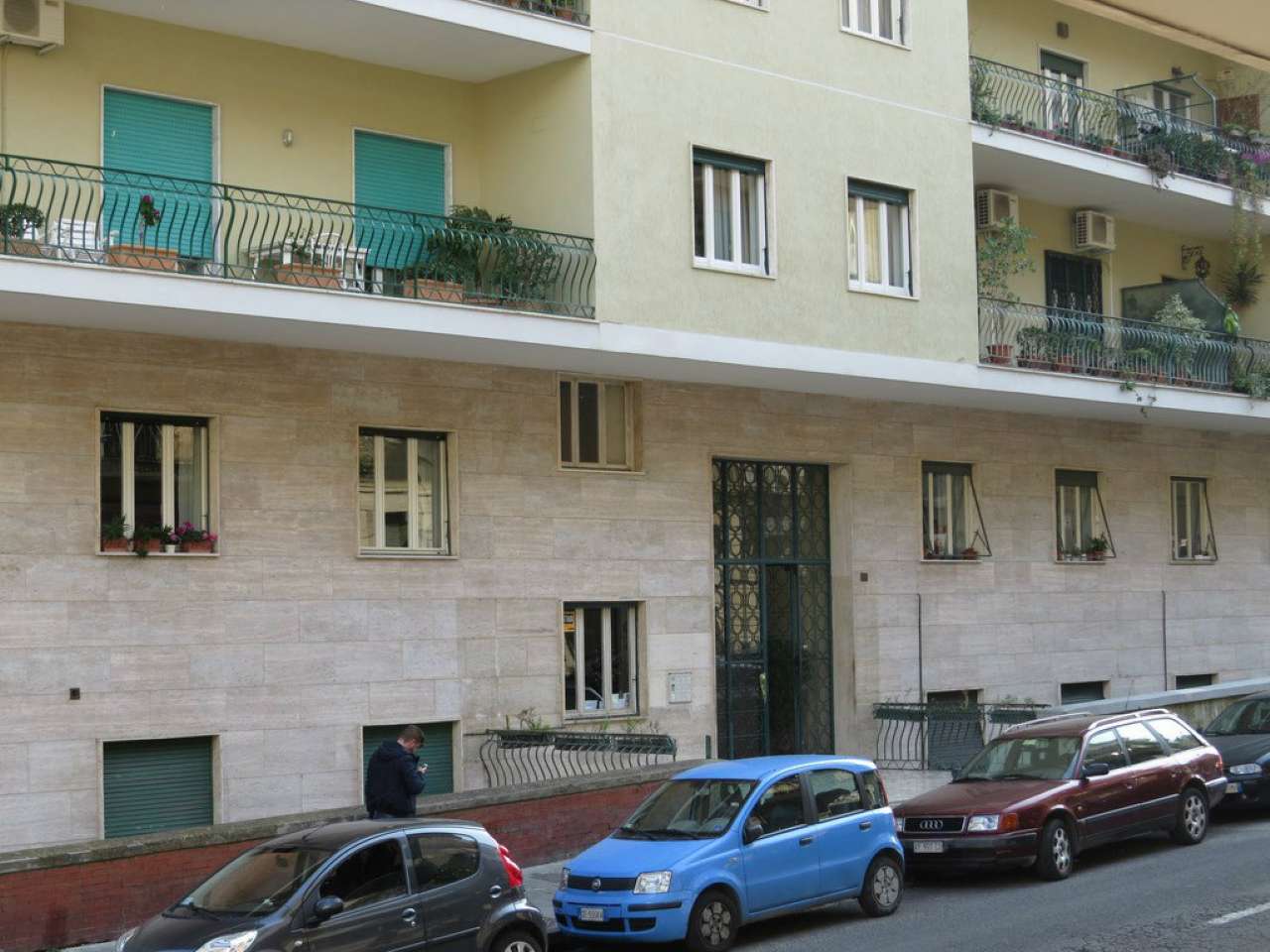  napoli vendita quart: chiaia re/max 4 you