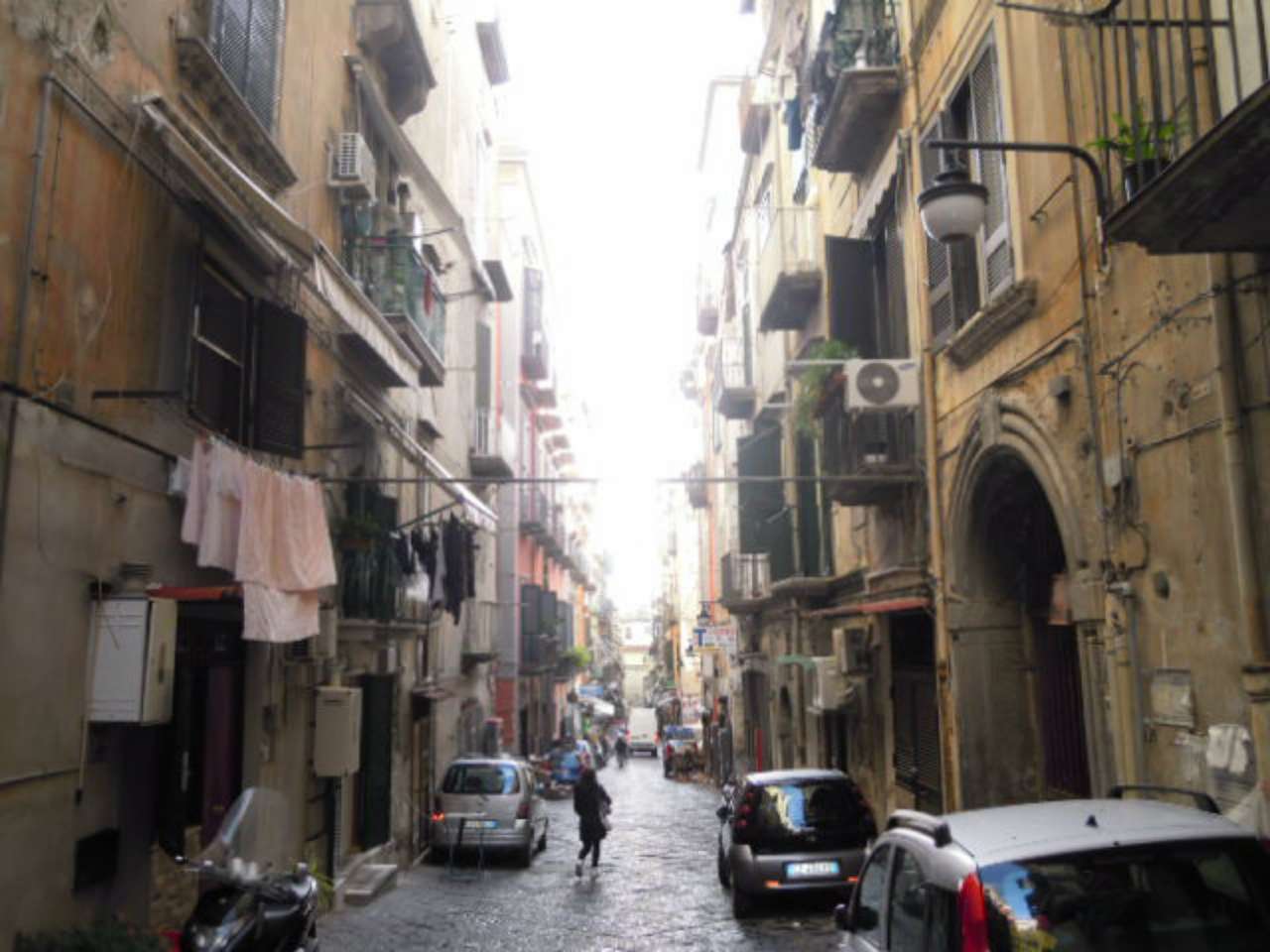  napoli vendita quart: chiaia re/max 4 you