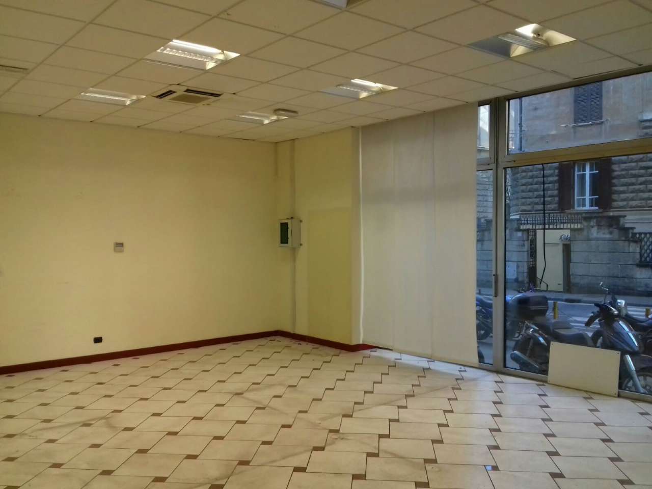 Negozio - Loc.Com. ROMA affitto  NOMENTANO  Nizza romana servizi immobiliari