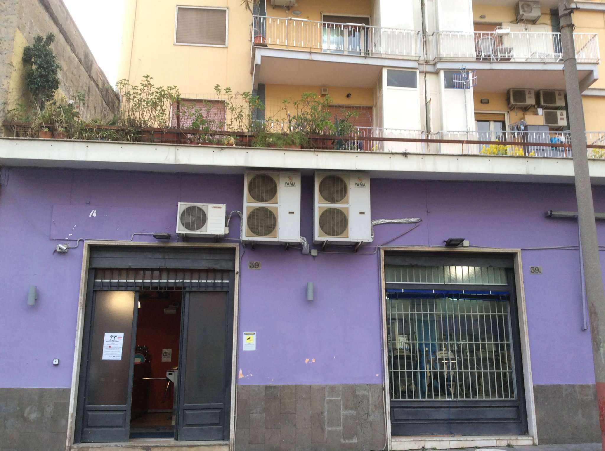 Negozio - Loc.Com. NAPOLI vendita   felice cavallotti I.P.N. Immobiliare della Provincia di Napoli Srl