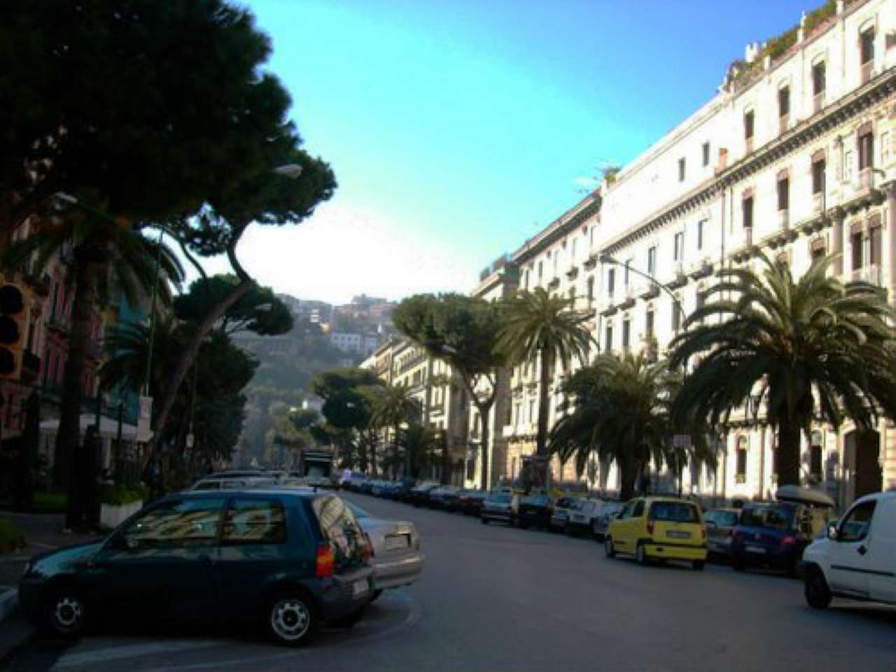 Ufficio - Loc.Com. NAPOLI affitto  CHIAIA gramsci I.P.N. Immobiliare della Provincia di Napoli Srl